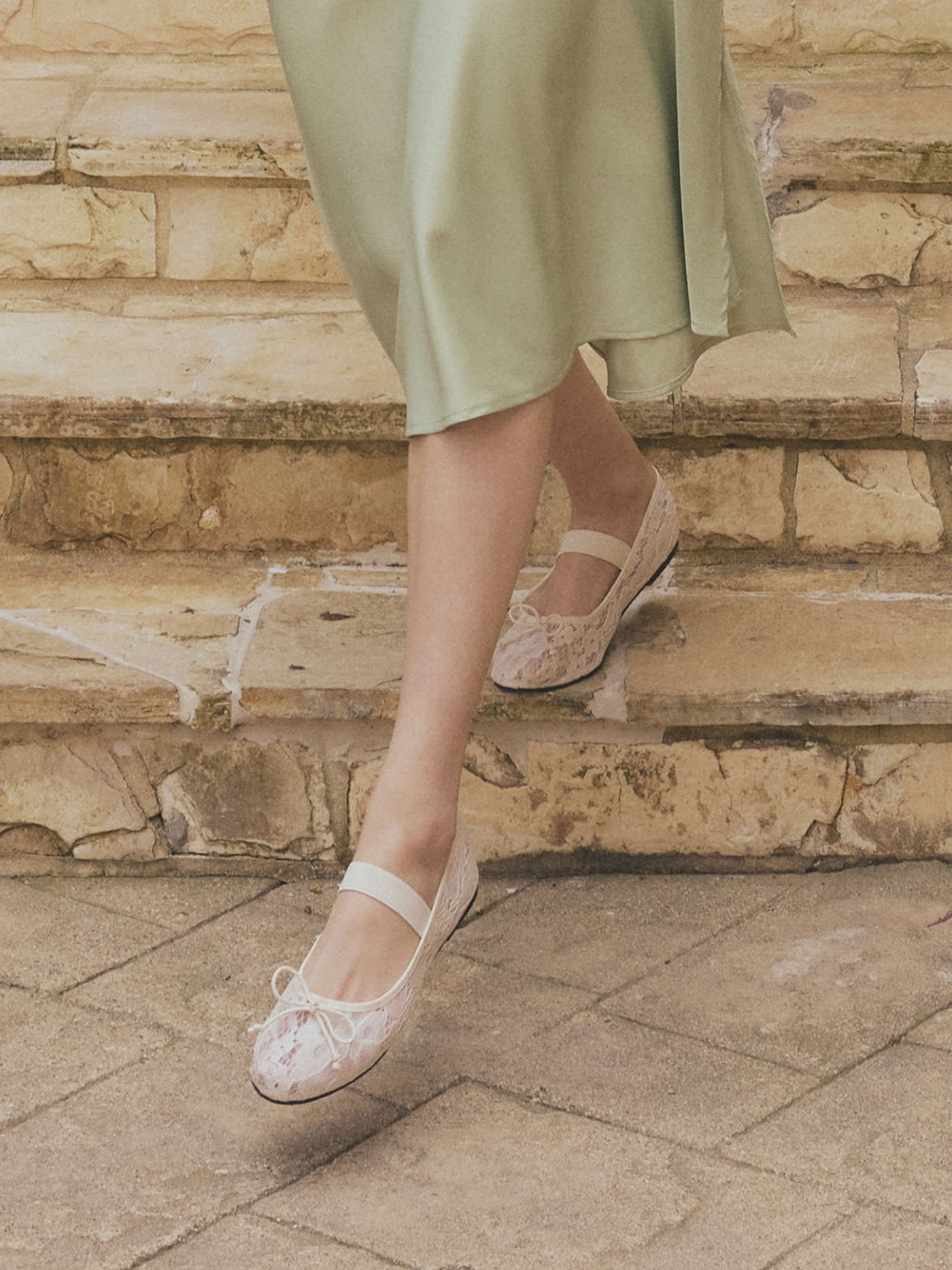 FLORAL LACE MARY JANE FLATS | Cider