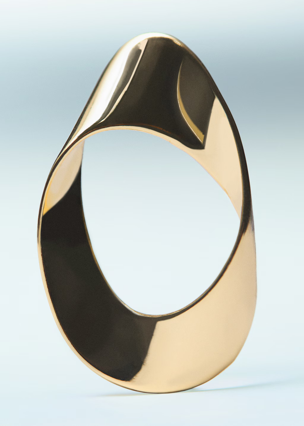 Twisted hoop earrings - Women | MANGO USA | Mango (US/MX/AU)