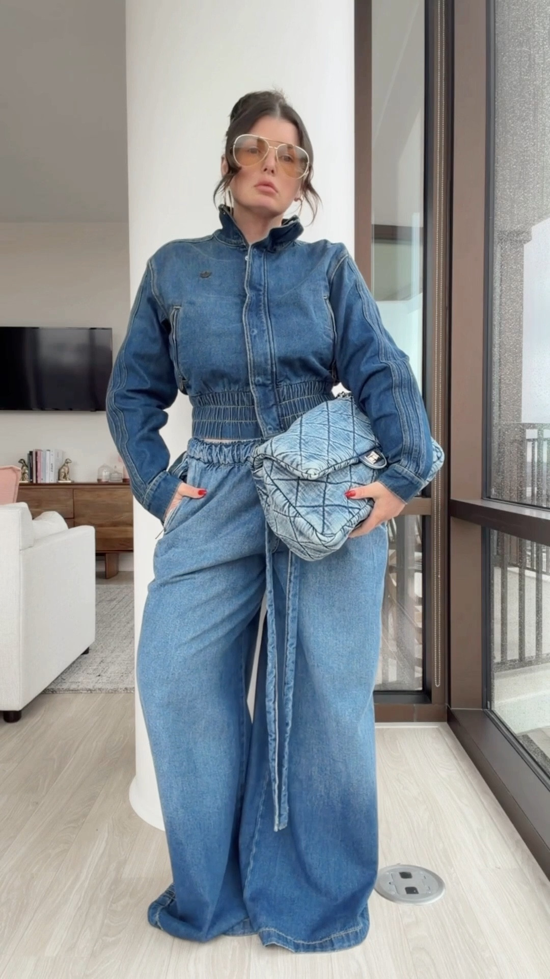Denim adidas set runs tts / big
I’m wearing a medium (true size) in jacket
and I’m wearing a 6 (size down) in ultra wide leg denim pants



#LTKstyletip #LTKmidsize #LTKVideo