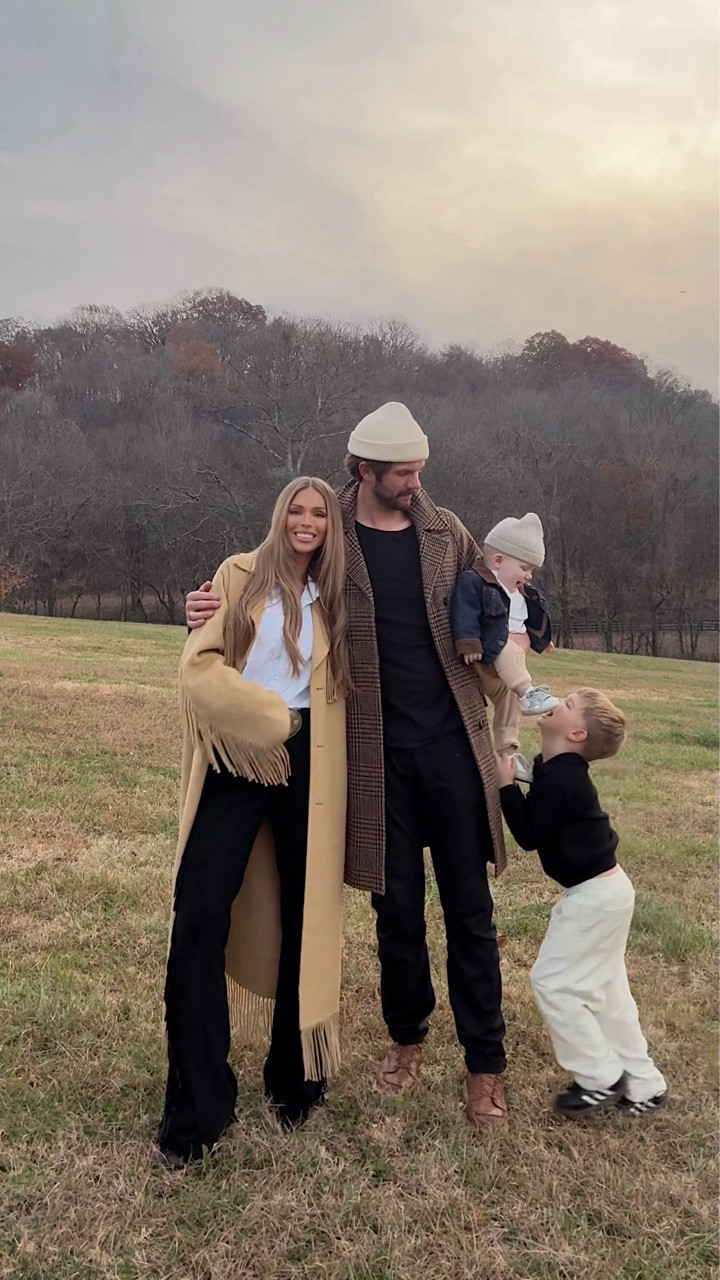 Don’t let this fool you, family photos today were in fact a fight for our life 🫠💀