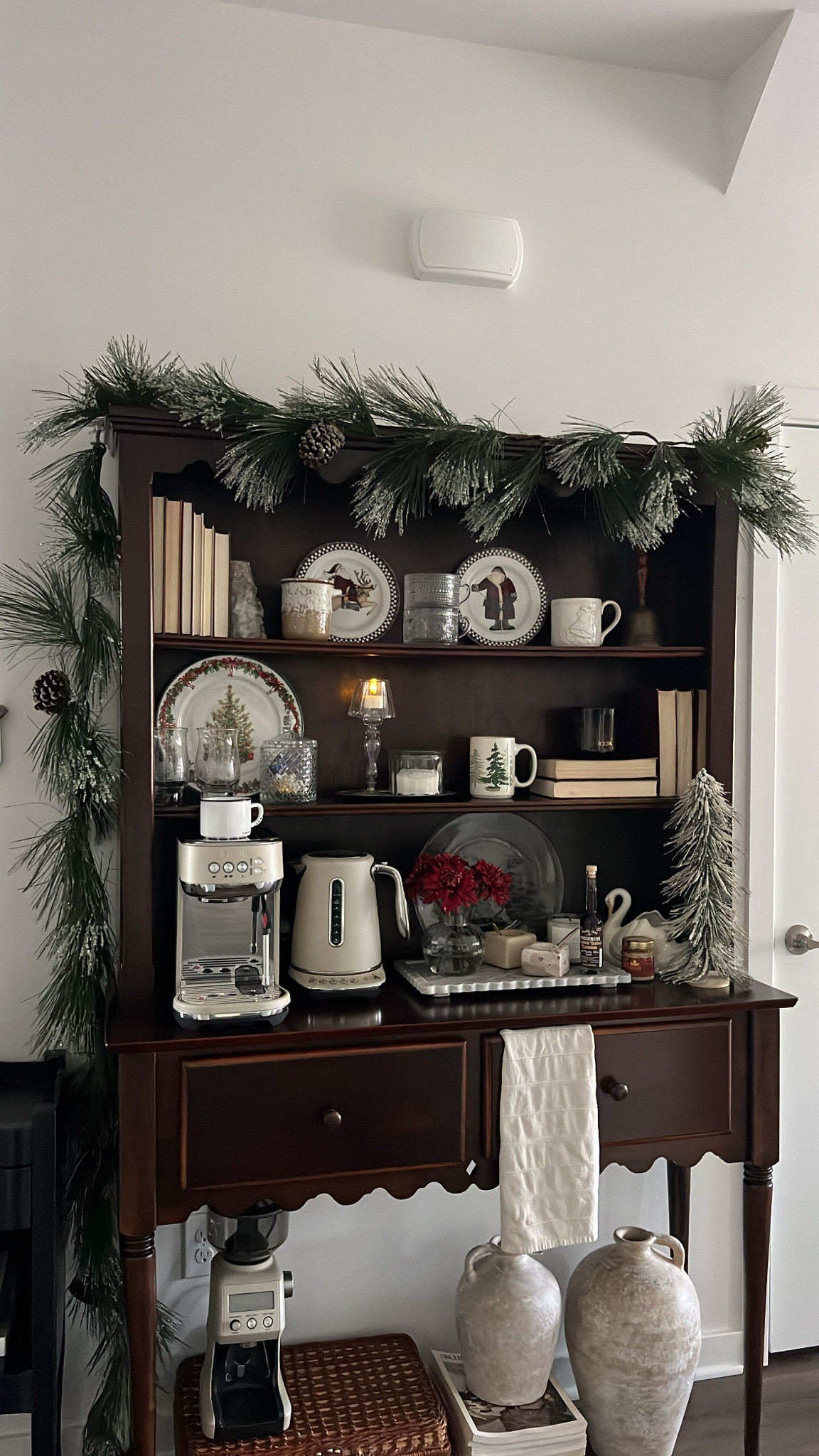 12/4/24 New coffee station 🤭 Breville espresso machine, Breville tea kettle, Breville espresso grinder, home coffee station, coffee station essentials, espresso setup, coffee lover must-haves, coffee bar ideas, espresso grinder for home, tea kettle for kitchen, stylish coffee corner, home barista tools, coffee and tea station, cozy kitchen decor, Breville kitchen appliances, coffee station inspiration, functional and chic coffee setup, home brewing essentials, coffee bar organization, espresso machine must-have.







