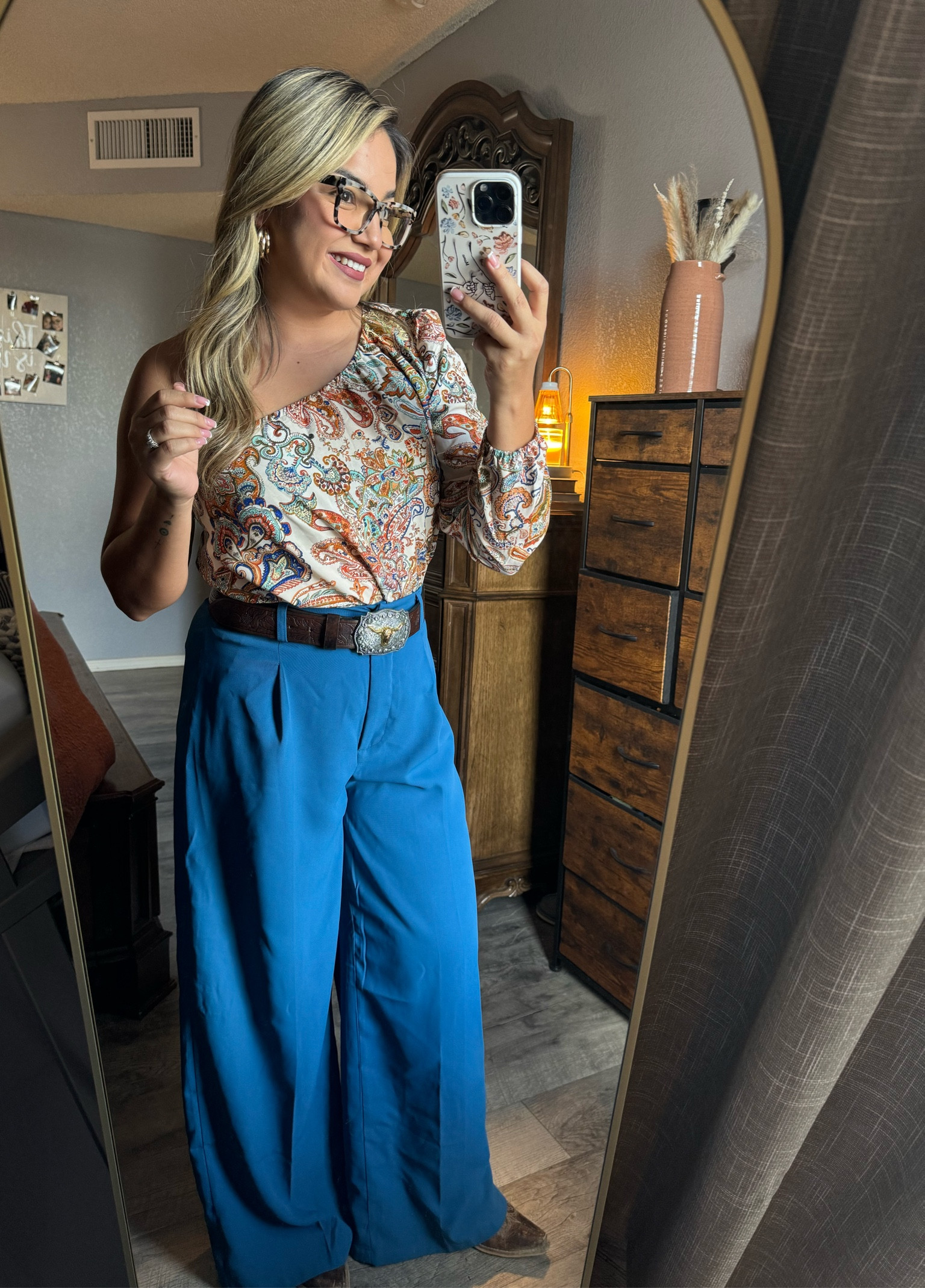 SHEIN Western Outfit 💙🌵✨


#LTKStyleTip #LTKVideo #LTKMidsize