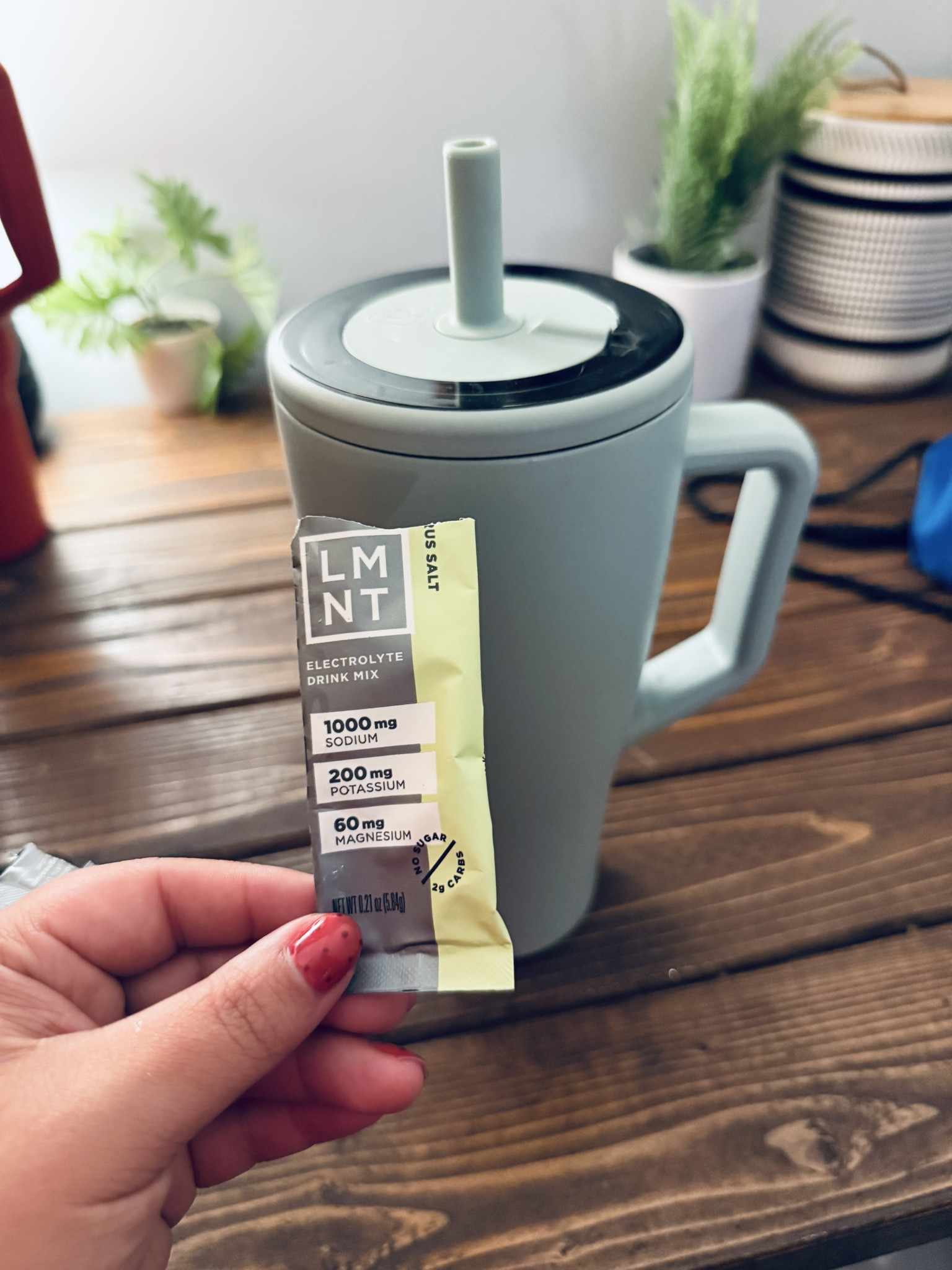 My daily LMNT drinks are a big part of what helps me make it through the week! My favorite flavor is citrus salt. I love mixing it with sparkling water for a little twist (they do sell sparkling versions of all their flavors as well). My code (SIMPLYSMALLTOWNBLOG) will get you a free sample pack with your order! 

 