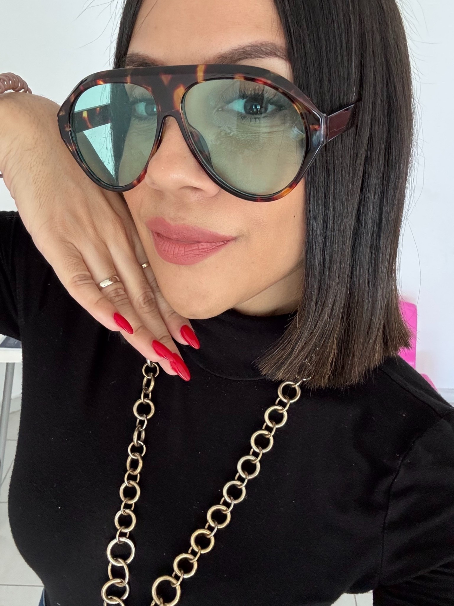 Make up and 😎

#LTKgrwm #LTKootd #LTKdayinmylife