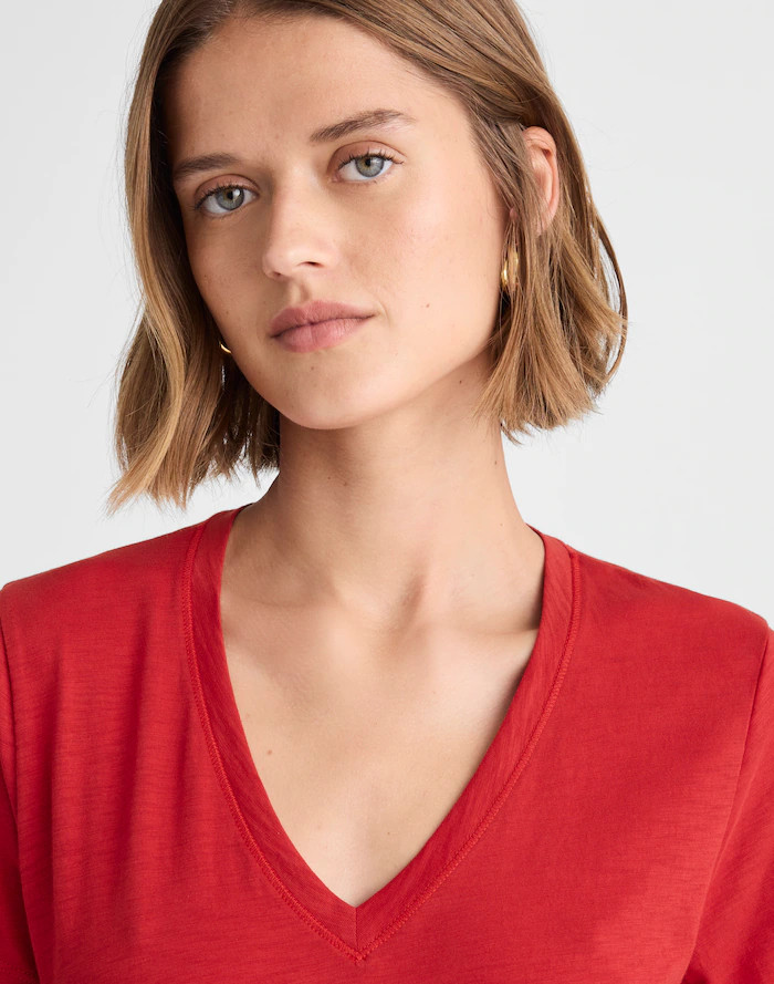 The Easy Crop V-Neck Tee in Soft Slub | Madewell