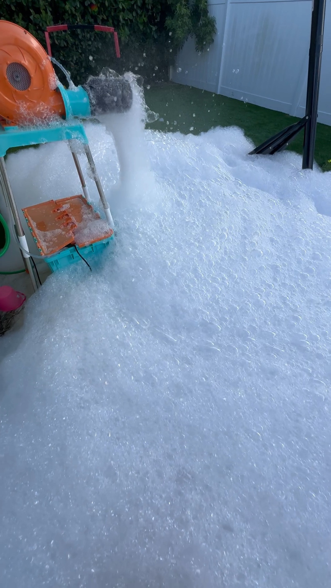 foam machine 🫧

#LTKSwim #LTKKids