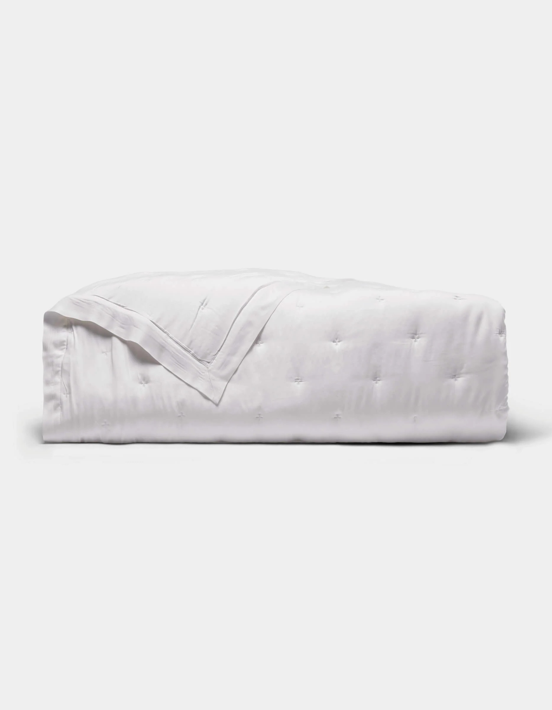 Bamboo Viscose Quilt in White (Size: Twin) - Cozy Earth | Cozy Earth