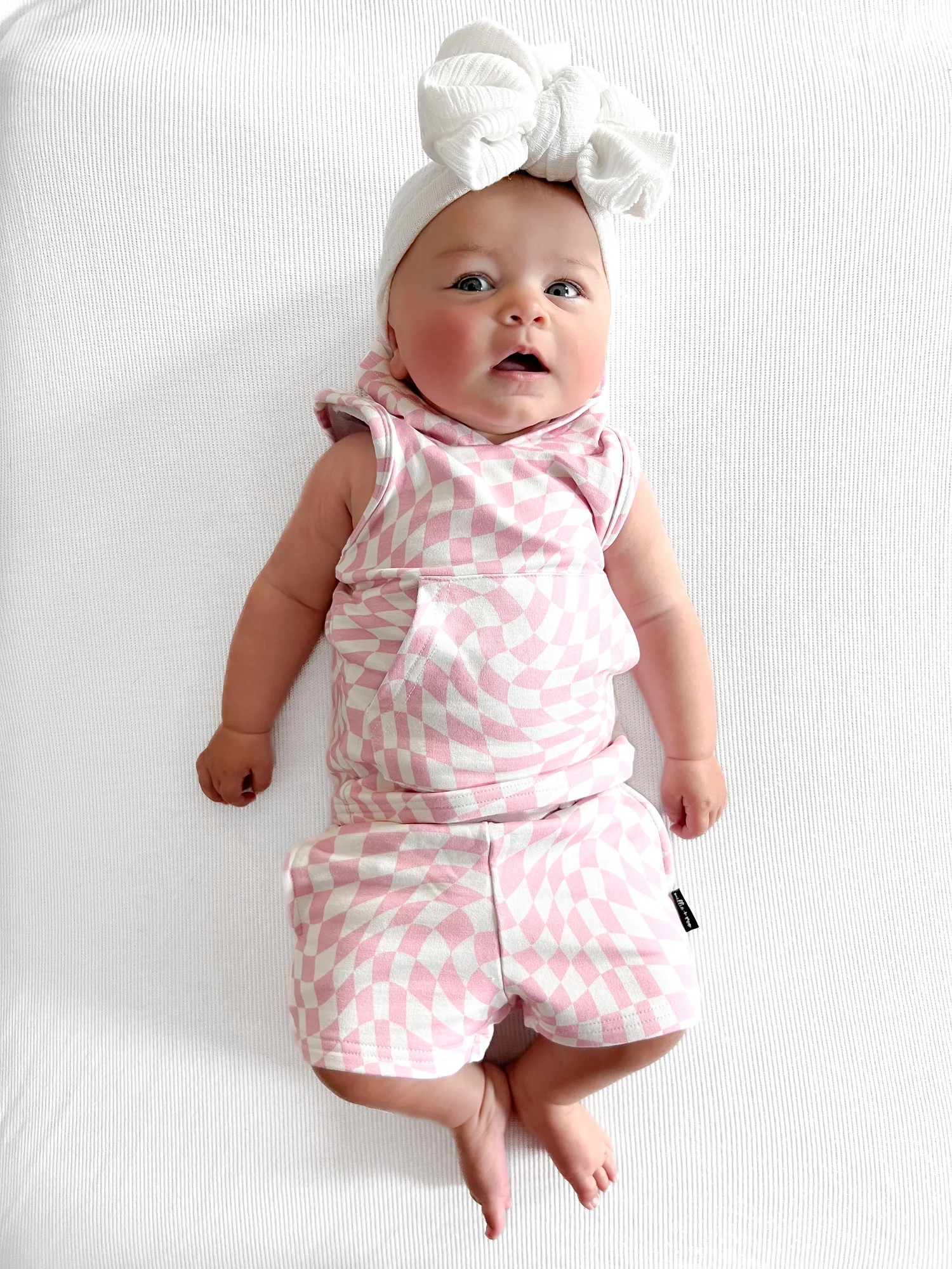 BAMBOO JOGGER SHORTS- Pink Dizzy Check | millie + roo