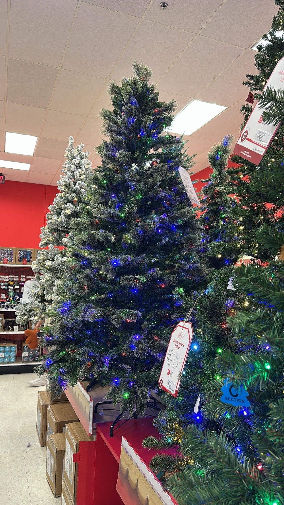Up to 50% select Christmas trees at target for Black Friday!

#LTKHome #LTKHoliday #LTKSaleAlert