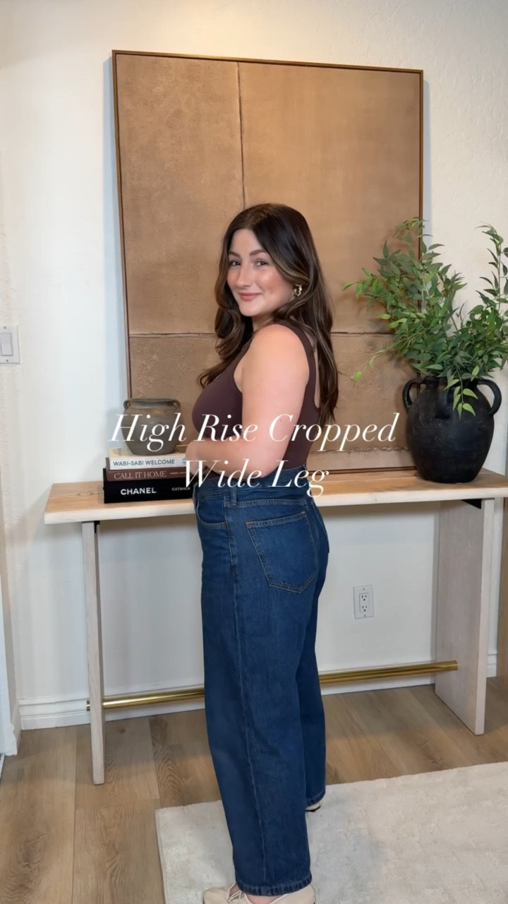 Best Abercrombie denim! Petite sizes! 
These are my favee go-to jeans and pants!! 

Sizing: 

👖Ultra High rise ankle straight size 29 short (run slightly small- if between sizes then size up) 

👖High Rise Cropped Wide Leg size 29 short (runs true to size) 

👖Harpor Tailored Premium Crepe size 29 short (runs true to size) 

👖High Rise 90s Relaxed size 28 short (runs true to size) 

#petitefashion #petitestyle #petitejeans #abercrombiestyle 

#LTKFindsUnder100 #LTKVideo #LTKSeasonal