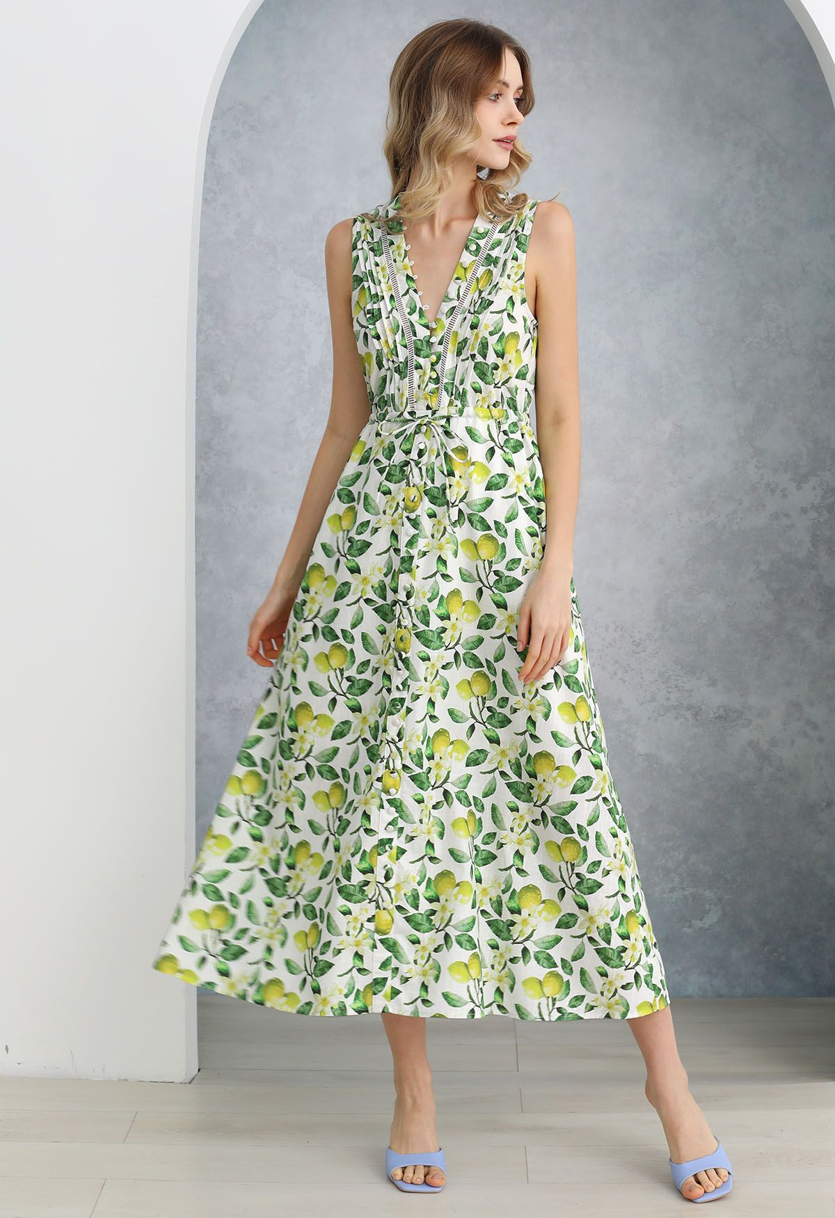 V-Neck Buttoned Sleeveless Dress in Lemon | Chicwish