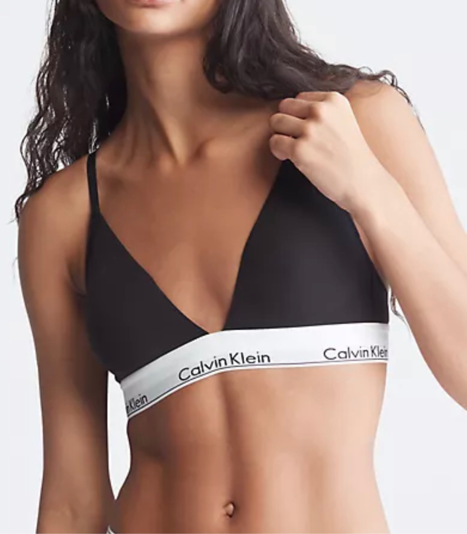 Most comfortable bralette EVER!!

#LTKover40 #LTKbeauty #LTKU