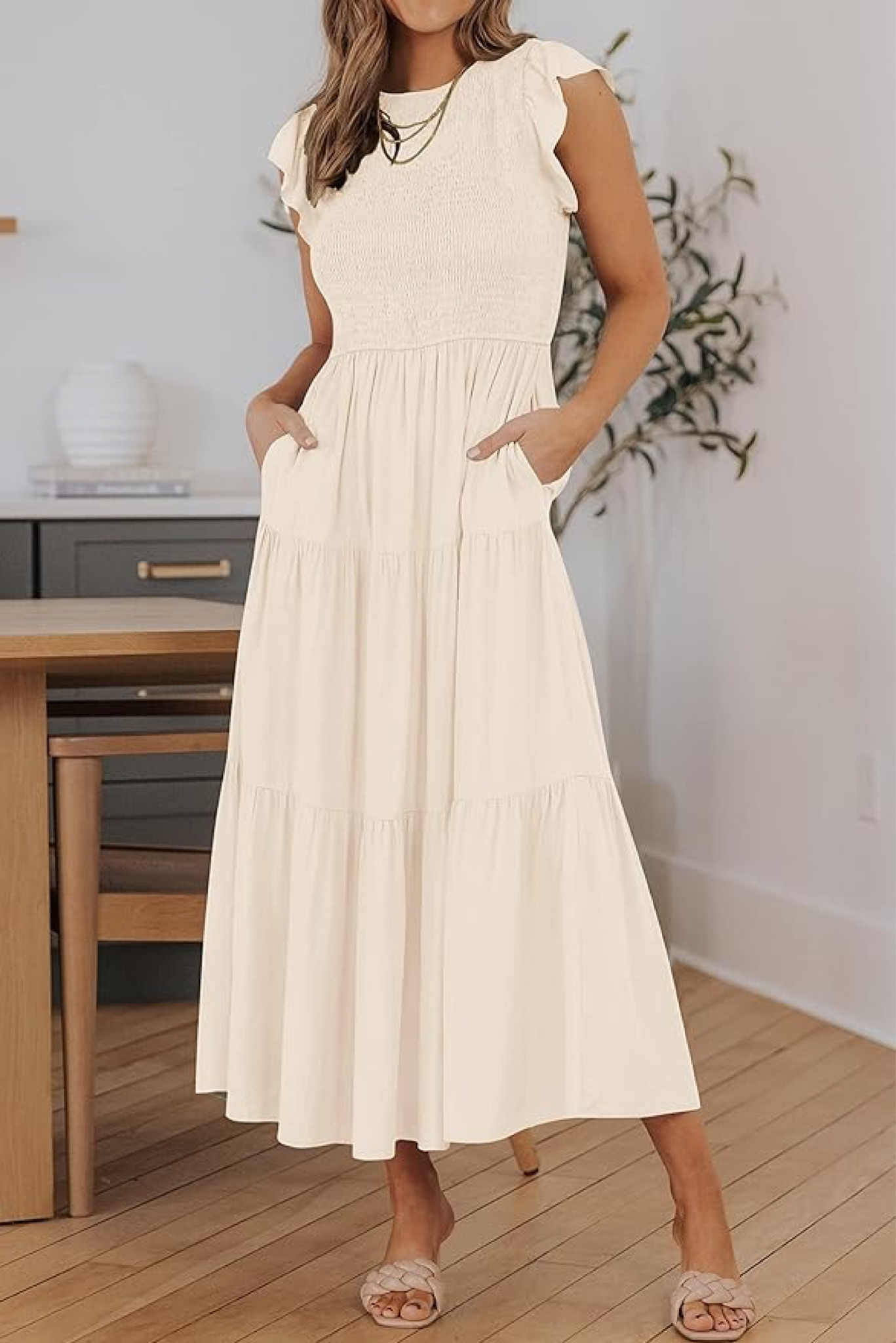 Spring Fashion | Short Sleeve Midi Dress

Spring and Summer Casual Flutter Short Sleeve Crew Neck Smocked Elastic Waist Tiered Midi Dress

#LTKparties #LTKbeauty #LTKstyletip