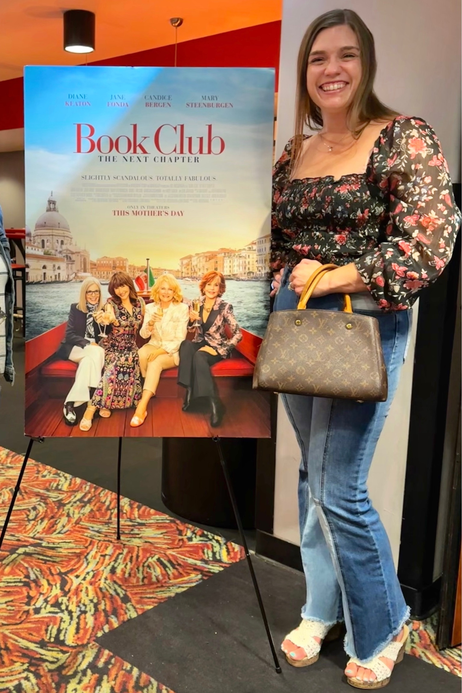 These high rise patchwork flare jeans are so fun and comfortable! Perfect for long legs! 

#LTKGiftGuide #LTKunder100 #LTKunder50