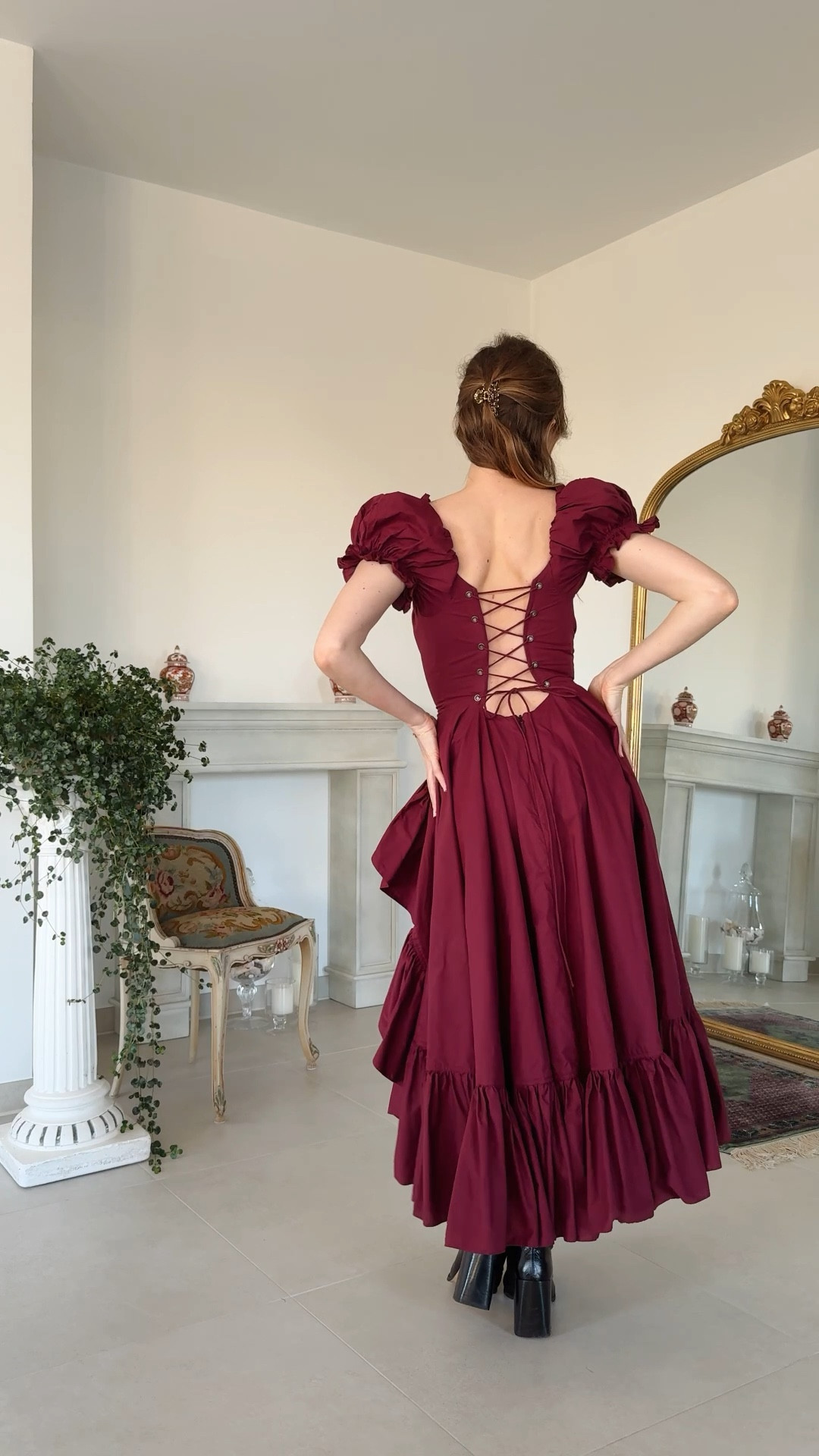 The perfect burgundy dress ♥️ use code JULIQUE for 10% off on this Selkie dresss

#LTKSeasonal #LTKHoliday #LTKParties