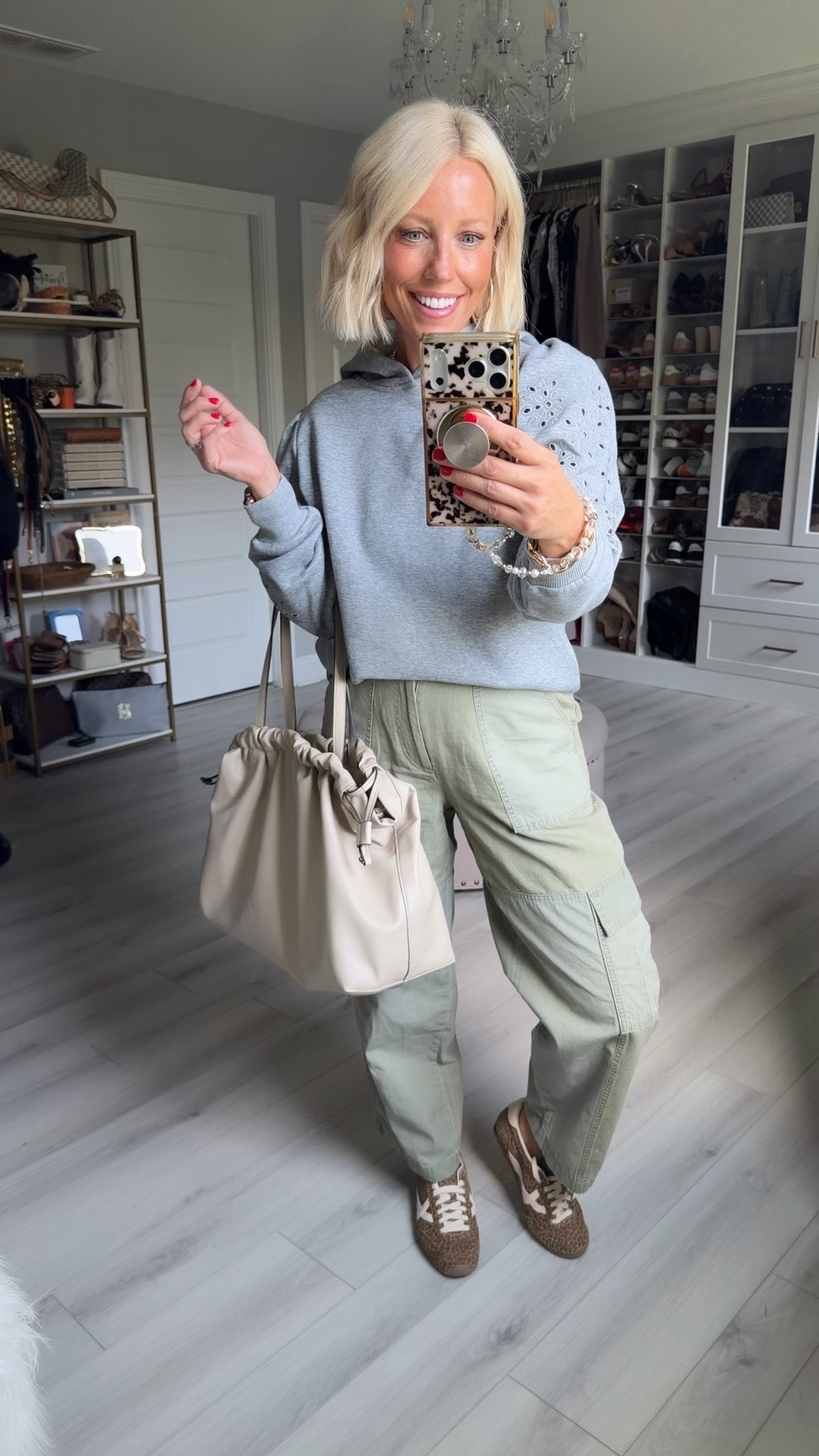 Hoodie medium 
Pants size 4
Shoes TTS

#LTKSeasonal #LTKOver40 #LTKootd