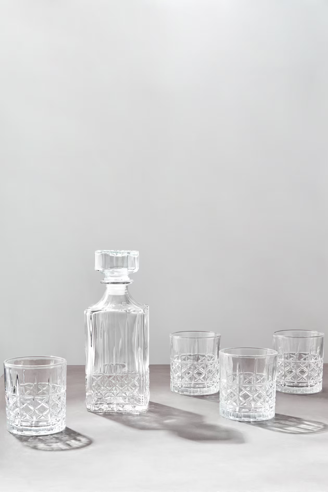 Decanter With Four Glasses | H&M (UK, MY, IN, SG, PH, TW, HK)