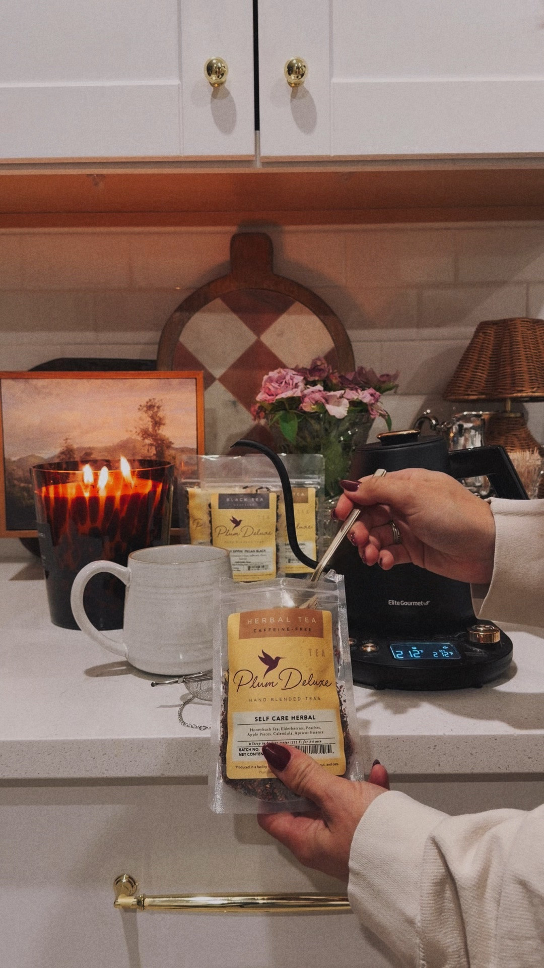 Cozy night in with a candle and some @plumdeluxe tea ☕️ #ad

#LTKdayinmylife #LTKmomlife #LTKselfcare