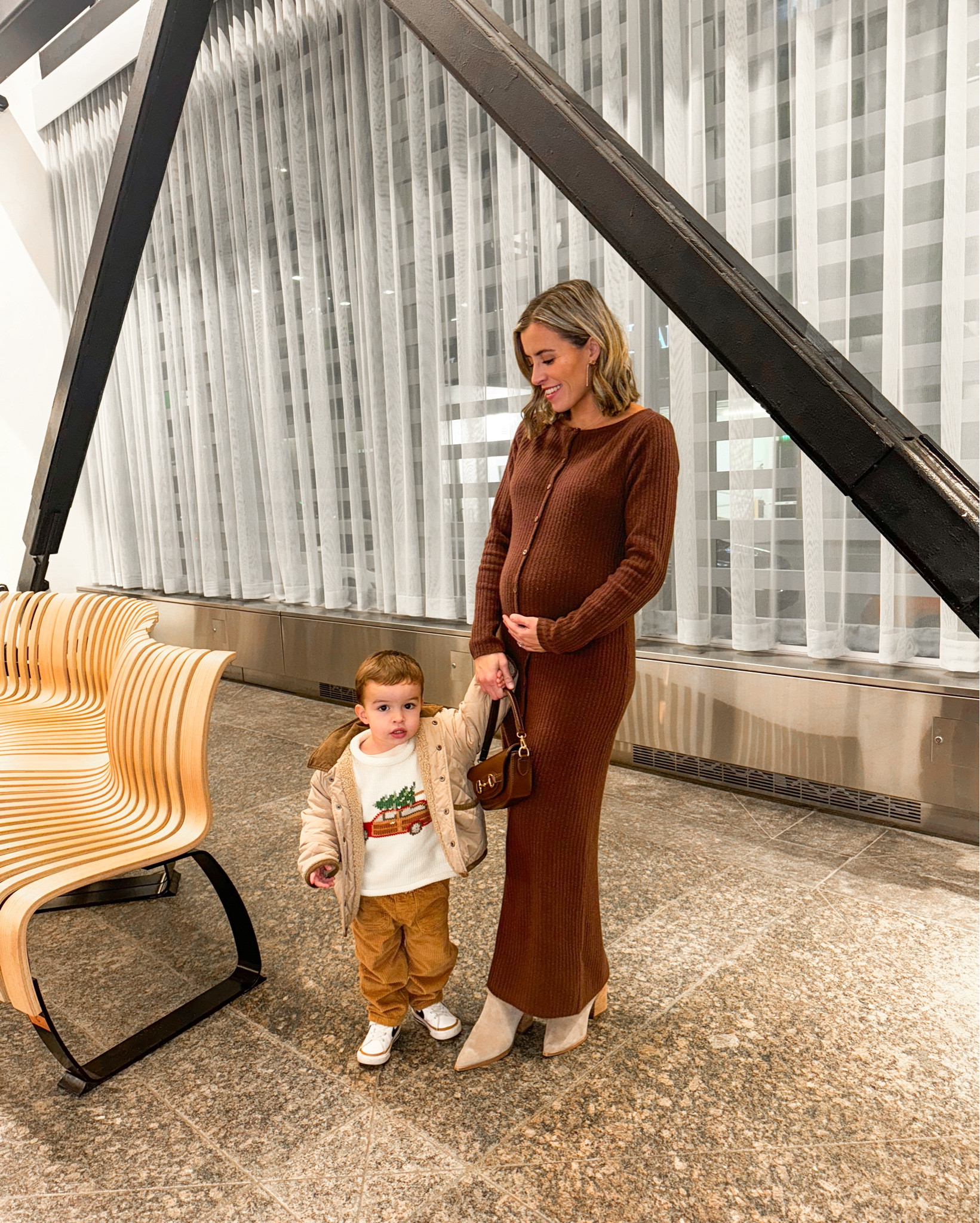 Abercrombie sale 
25% off 
Use code: AFCYBER 

Dress bump friendly sized up once to medium 

#LTKBump #LTKFindsUnder100