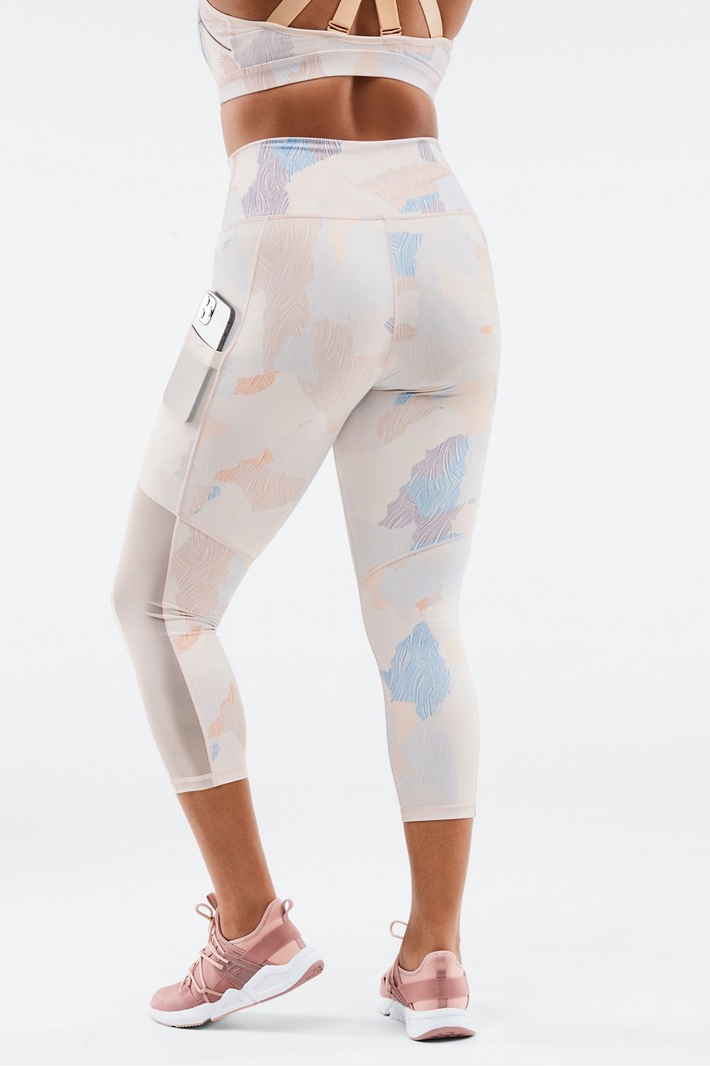 On-the-Go High-Waisted Capri | Fabletics - North America