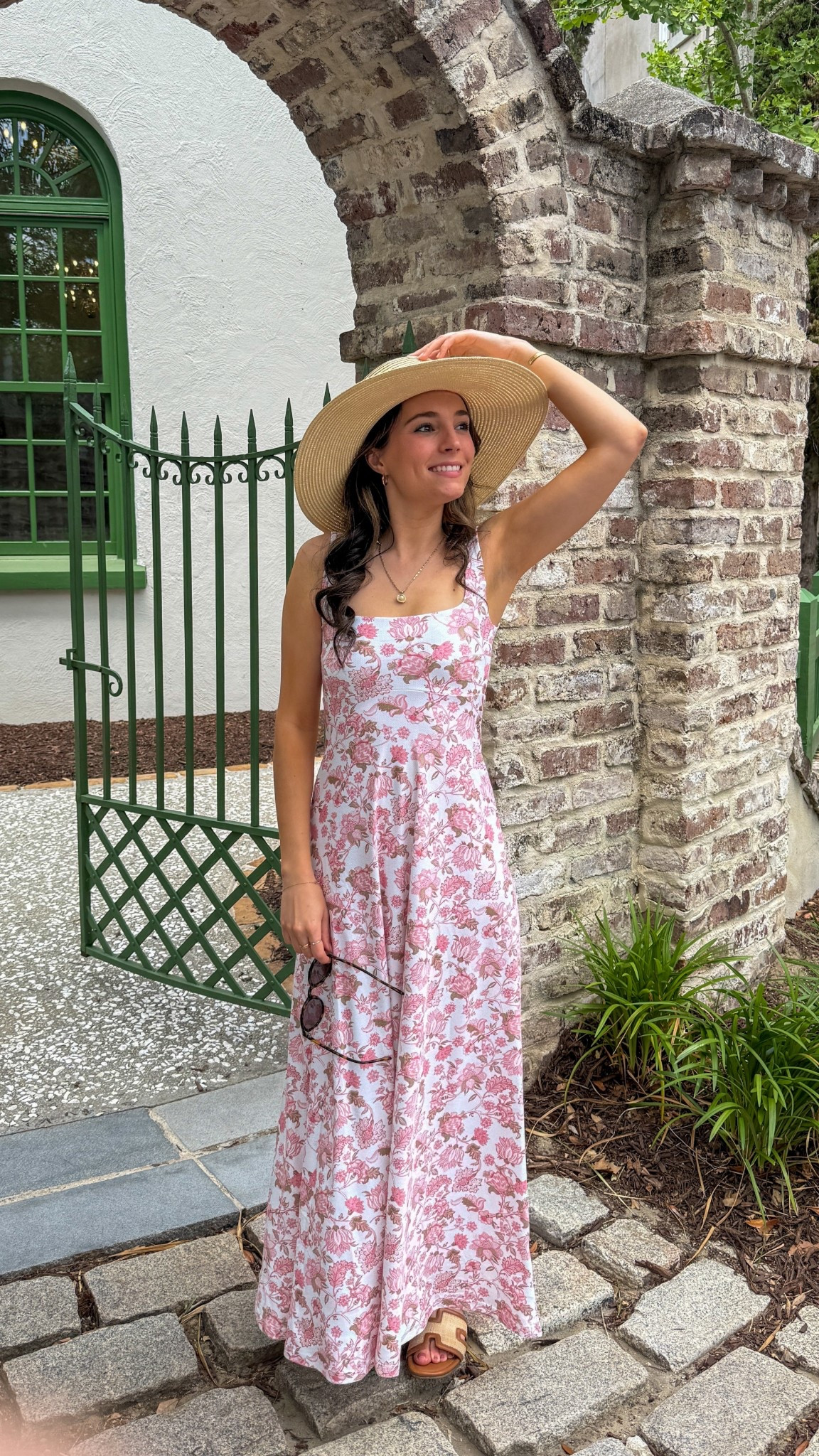 Charleston Day 2 🌸 Wearing XS I am 5 foot 3! 

Travel dress / easy dress / comfortable dress / mom dress / easy summer dress / cute summer dresss / comfy dress / summer outfit inspo / travel outfit / spring outfit inspo / pattern dress / cute mini dress / cute maxi dress 



#LTKootd #LTKTravel #LTKSeasonal