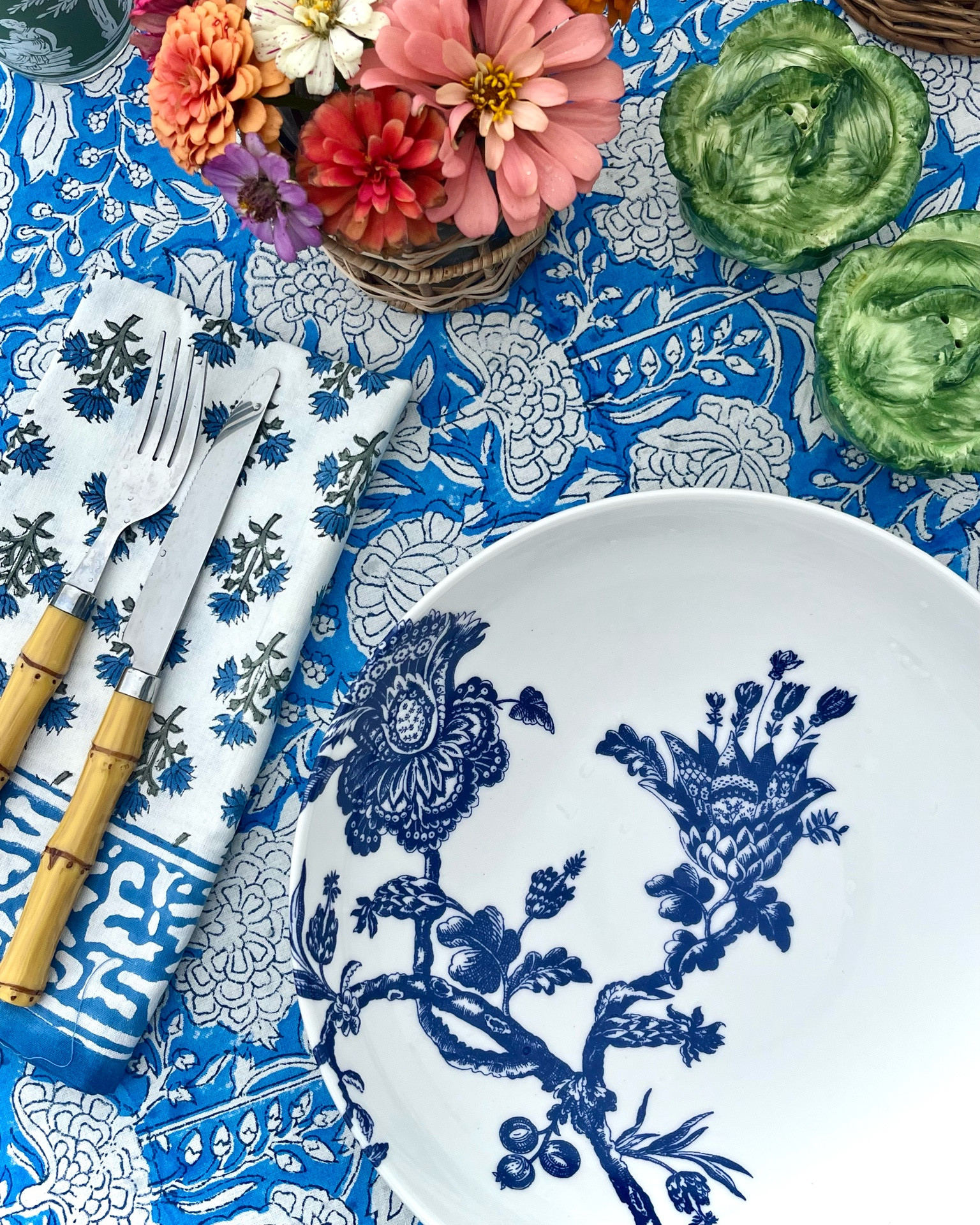 Someone asked me for an everyday table recommendation - I absolutely love my Caskata collection. This large entree sized bowl is perfect for a dinner-sized salad, pasta, risotto, a burrito bowl and of course a soup or stew. They’re perfect to mix and match - I like to combine colors and patterns with different napkins and tablecloths for all seasons. 30% off almost everything. I will link these plus some other pieces I have! How about red and green pieces for a Christmas feel that works all year long?

#LTKStyleTip #LTKHome #LTKSeasonal