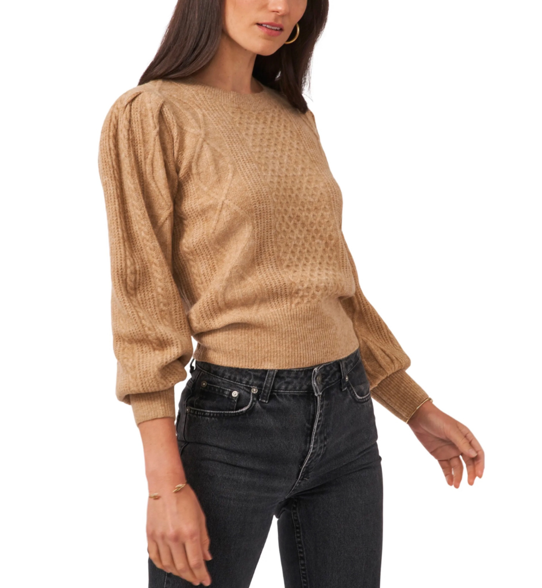 Pullover
Sweater
Tan sweater 

#LTKSeasonal #LTKstyletip #LTKunder100