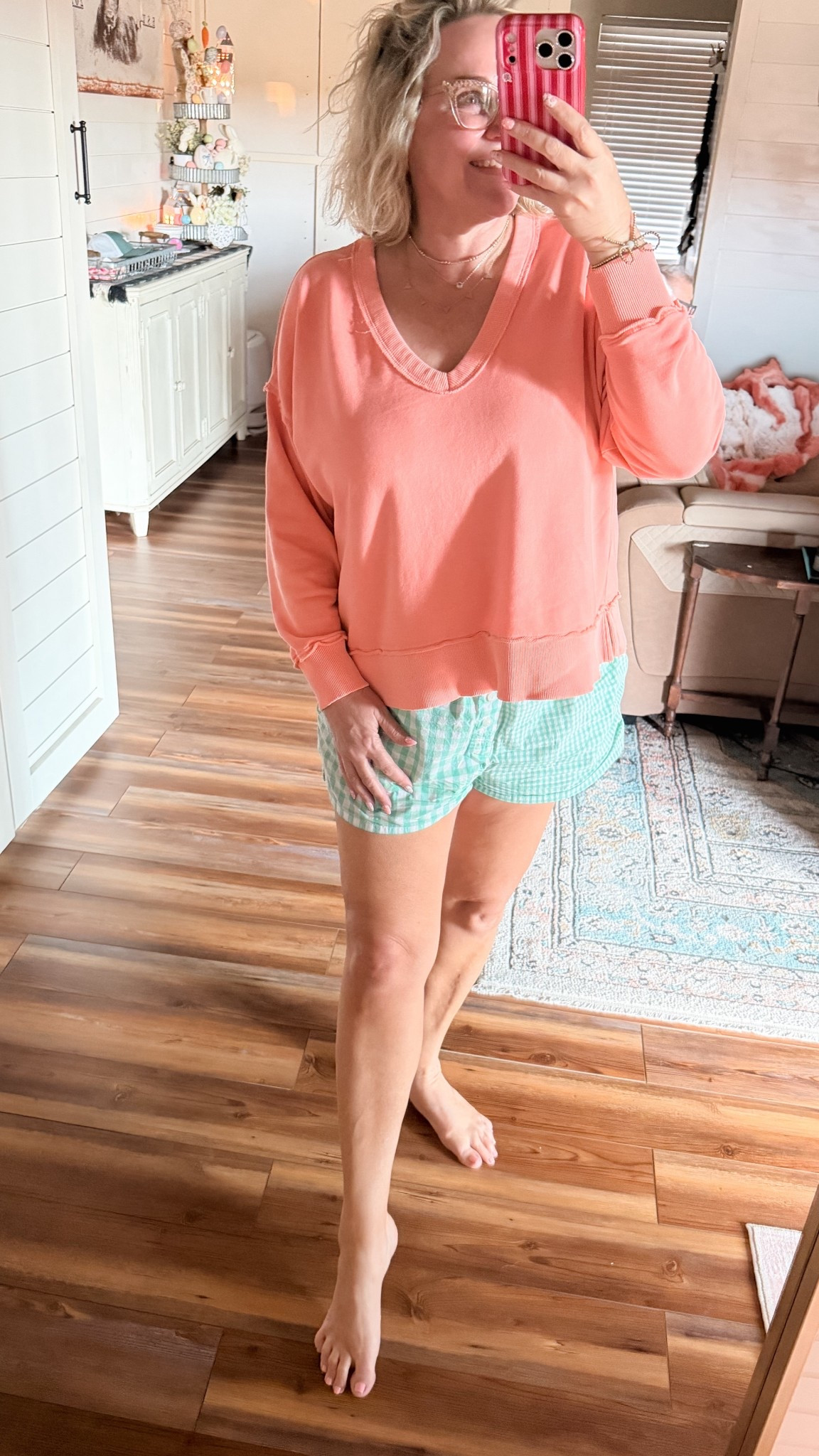 Lounge fit 

#LTKmomlife #LTKgrwm #LTKdayinmylife