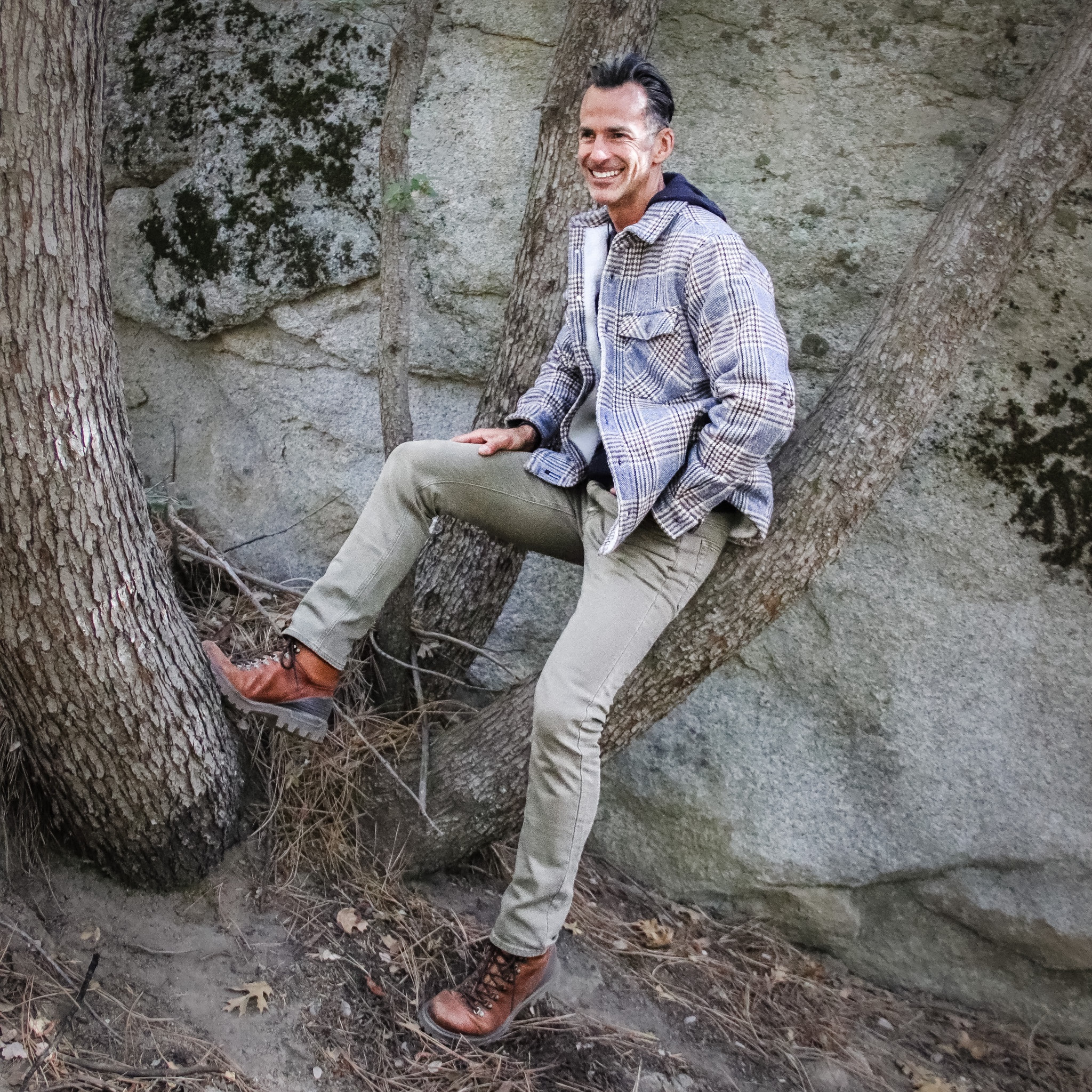 My friends at Buffalo David Bitton have us covered for all our Autumn into Winter style and looks. Stylish, and functional I love the wide array of new arrivals. Go check them out! I’ve posted the Jaswe Sherpa-Lined Shacket in Grey Plaid, the Wasolop Long-Sleeved Hoodie Sweater and the Straight Six Olive Green Men’s Fleece Canvas Pants in my LTK Shop. They’re just a couple of my favorite items! Yes; they were kind enough to send me the product to try… but I wouldn’t be wearing it if I didn’t love it 🙃 Check it out for yourself, or maybe find a great gift for the holiday season. #wearedemin @buffalojeans 

#LTKSeasonal #LTKmens #LTKsalealert