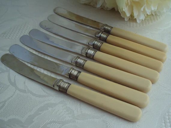 Vintage Set 7 Tea Knives, Butter Knives or Side Knives, Silver Plated with Cream Handles Circa 19... | Etsy (US)