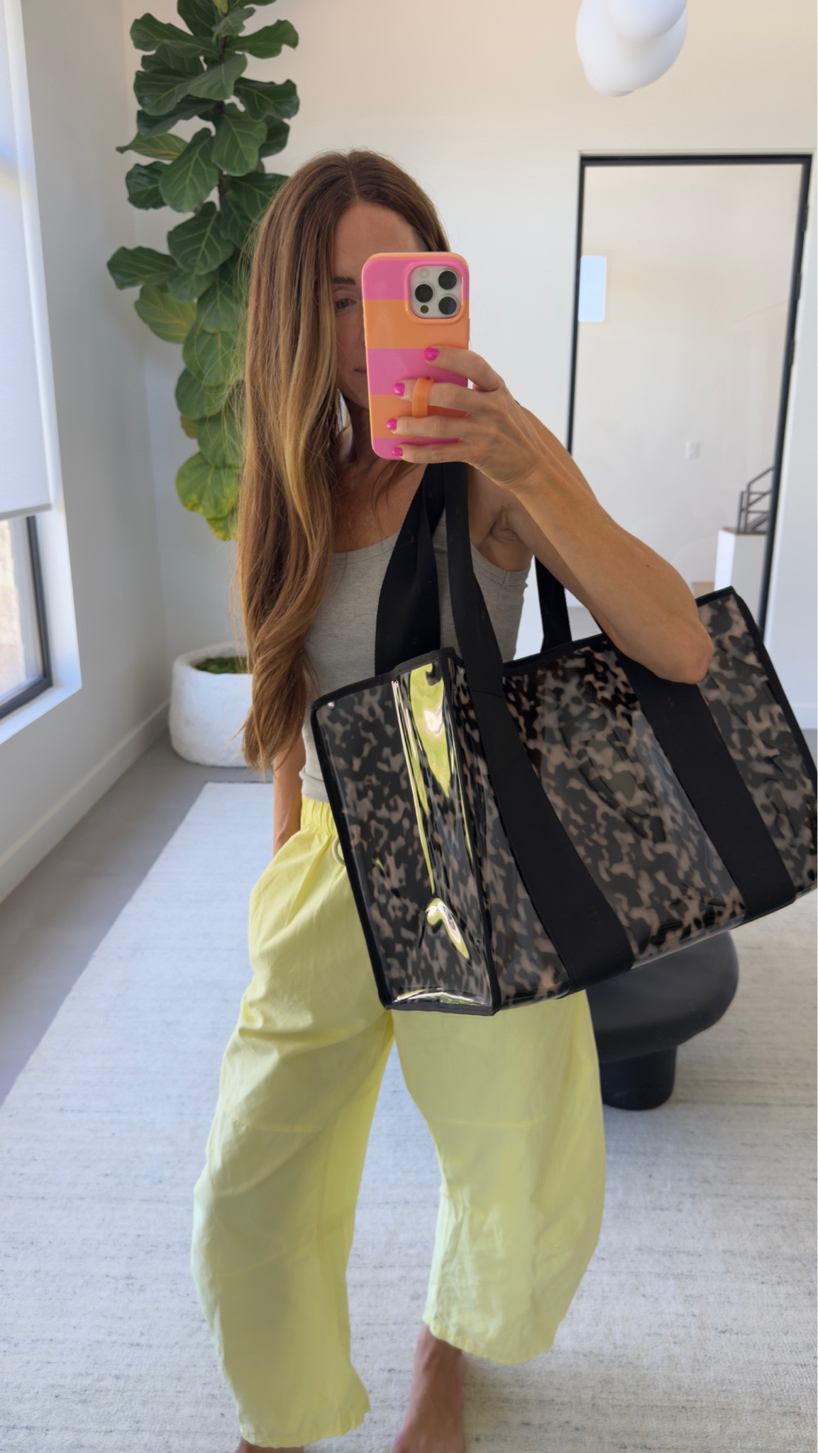 I have been loving this bag!

summer outfit, mom outfit, fashion, ootd, trendy, summer finds, outfit inspo, mom life, over 40 fashion, what to wear, easy outfit

#LTKootd #LTKmomlife #LTKTravel