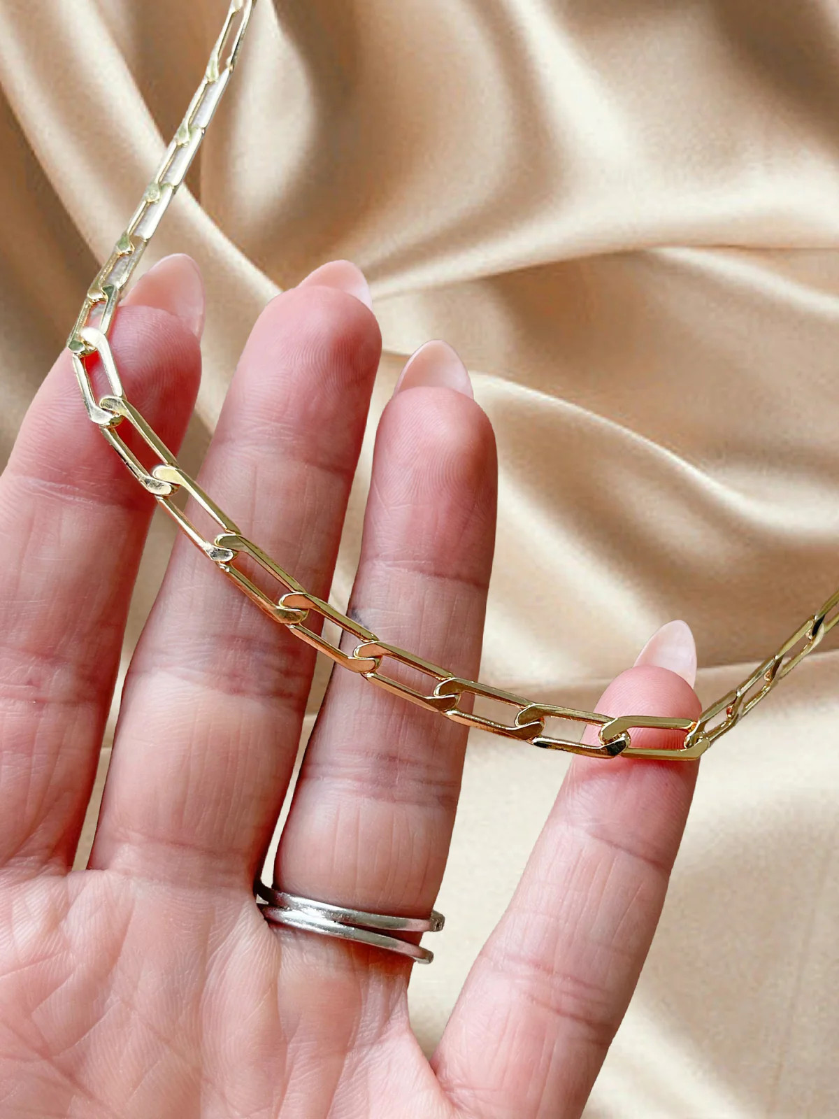 Budapest Chain | Gratefully Helena