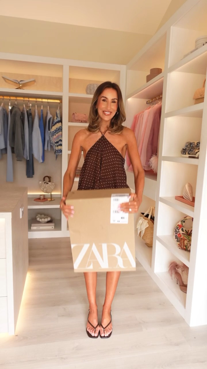 Zara haul 🥂🤎

White top: size XS 
Sparkly jeans: size 4 
Polka dot dress: size XS 
Crochet dress: size S 
Navy dress: size XS 
Green jacket: size S
Jeans: size 4
Floral top: size XS 
White jeans: size 4 


#LTKstyletip #LTKspring #LTKuk