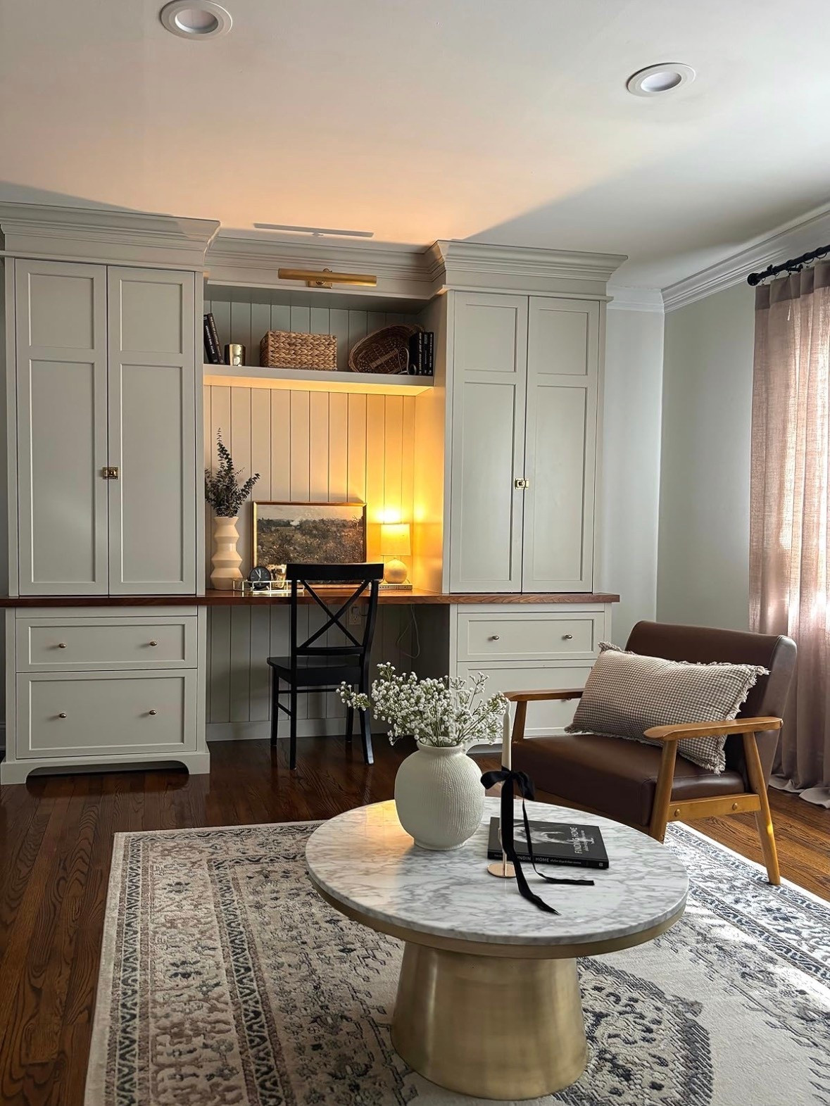 Budget-Friendly, Neutral Home Office Decor for every season!

These RYB Faux Linen Curtains in color ‘Khaki’ are unbelievably affordable and look just like the much more expensive PB ‘Emery’ linen drapes! 

.
.
Moody, Neutral Home Office Decor featuring walnut brown hardwood floors, Loloi cream & blue area rug, brown linen curtains, Beige/Tan painted walls, built-in wooden desk, warm brown wood tones, brass accents, brown leather chairs…

#LTKFindsUnder50 #LTKHome #LTKStyleTip