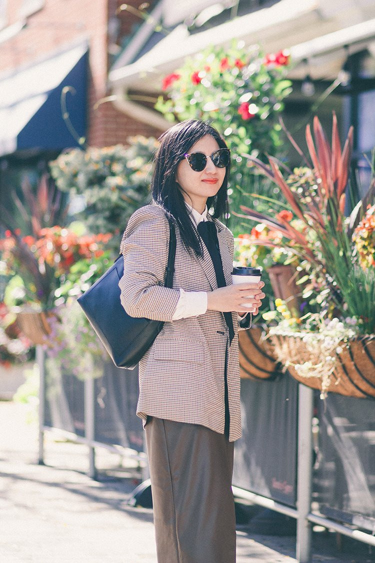 On ElleBlogs.com: My Madewell Black Friday sale picks--take 50% off storewide with code FRIDAY, including the Madewell The Transport Shoulder Crossbody Bag  

 #LTKCyberWeek #LTKFindsUnder100 #LTKItBag