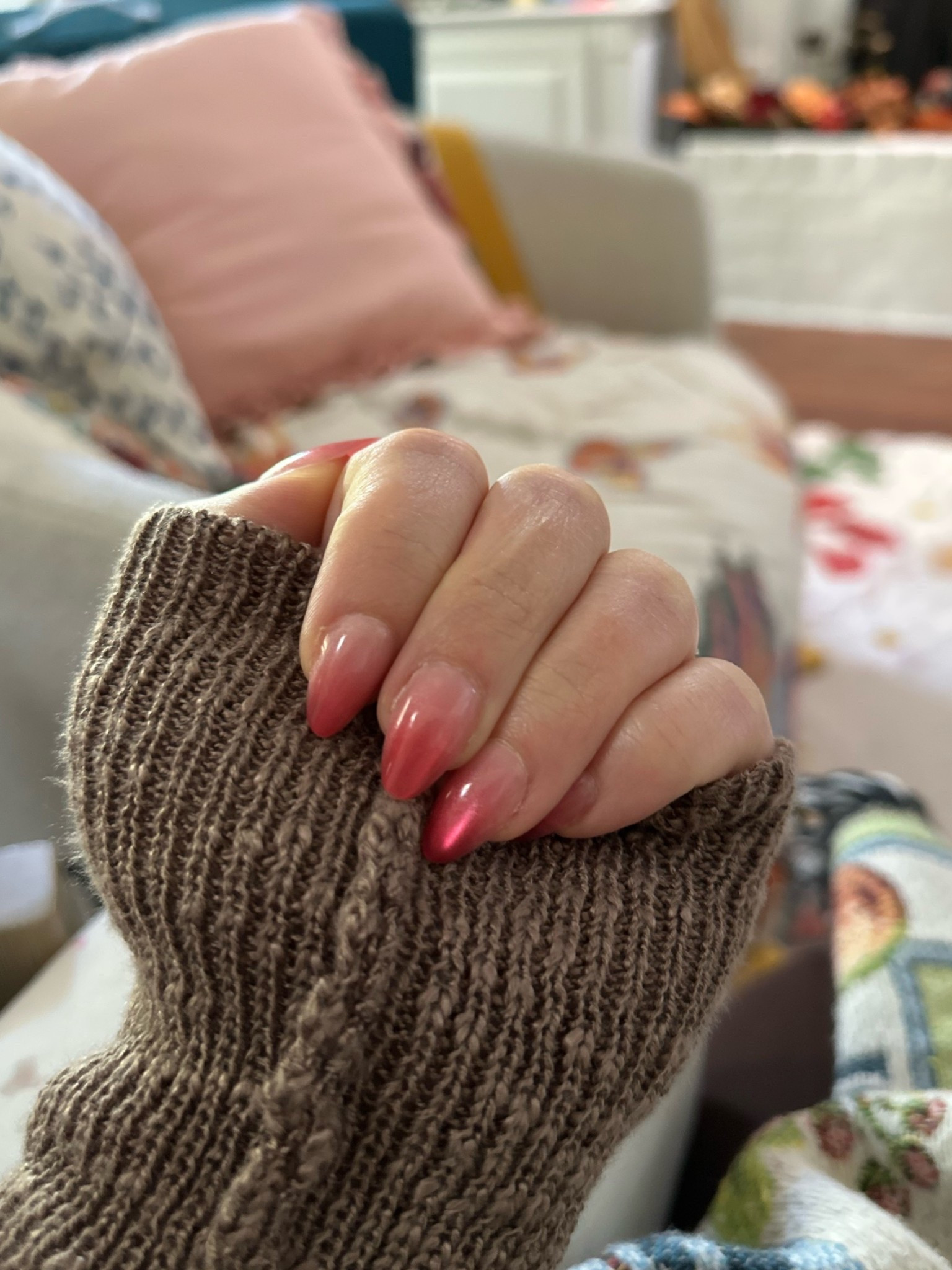 My favorite press-on manicures are on sale for $15⤵️ today! I always stock up when I find them for these prices. I also ✨always✨ get 10-14 days out of each set! 👏