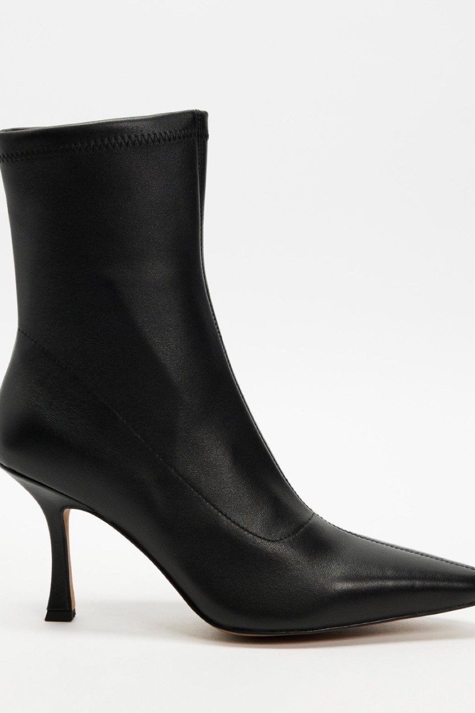 So many good sale options 

#LTKunder100 #LTKSale #LTKSeasonal