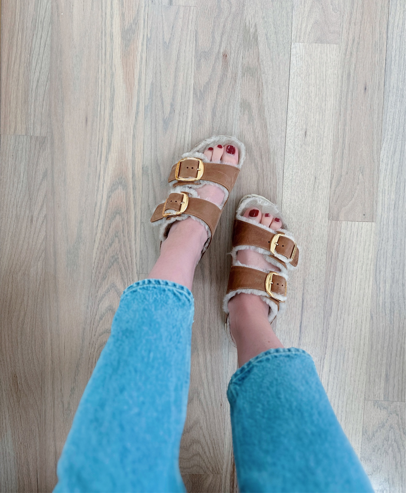 Favorite winter sandals that keep my feet warm & cozy! Love how comfortable these sandals are to walk in 👏🏼

#LTKshoecrush #LTKSeasonal #LTKMostLoved