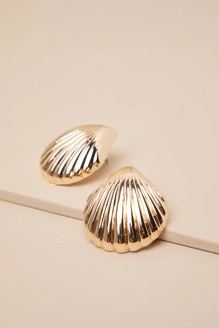 Oasis Beauty Gold Shell Statement Earrings | Lulus