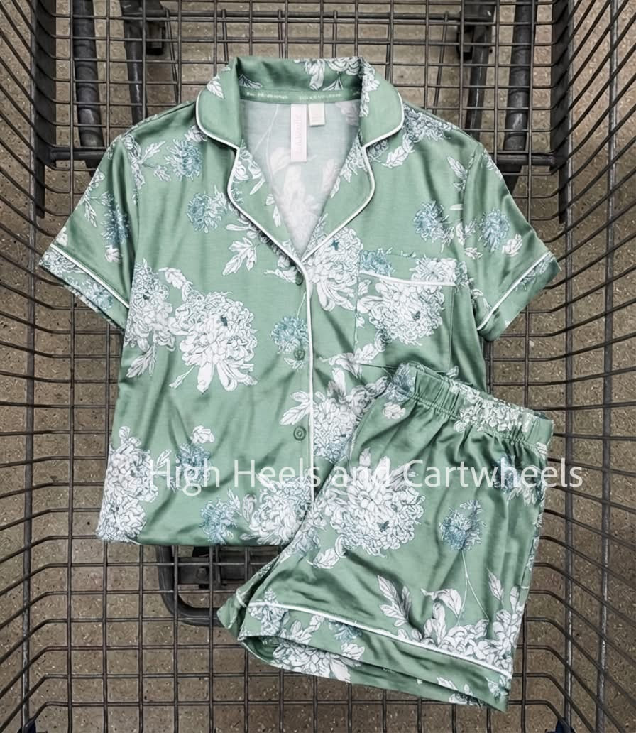 Crushing on this PJ set