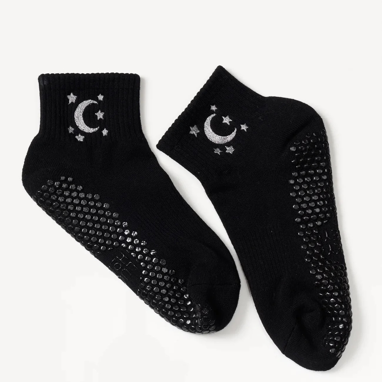 The Sky Sock - Grip (Barre/Pilates) | simplyWORKOUT