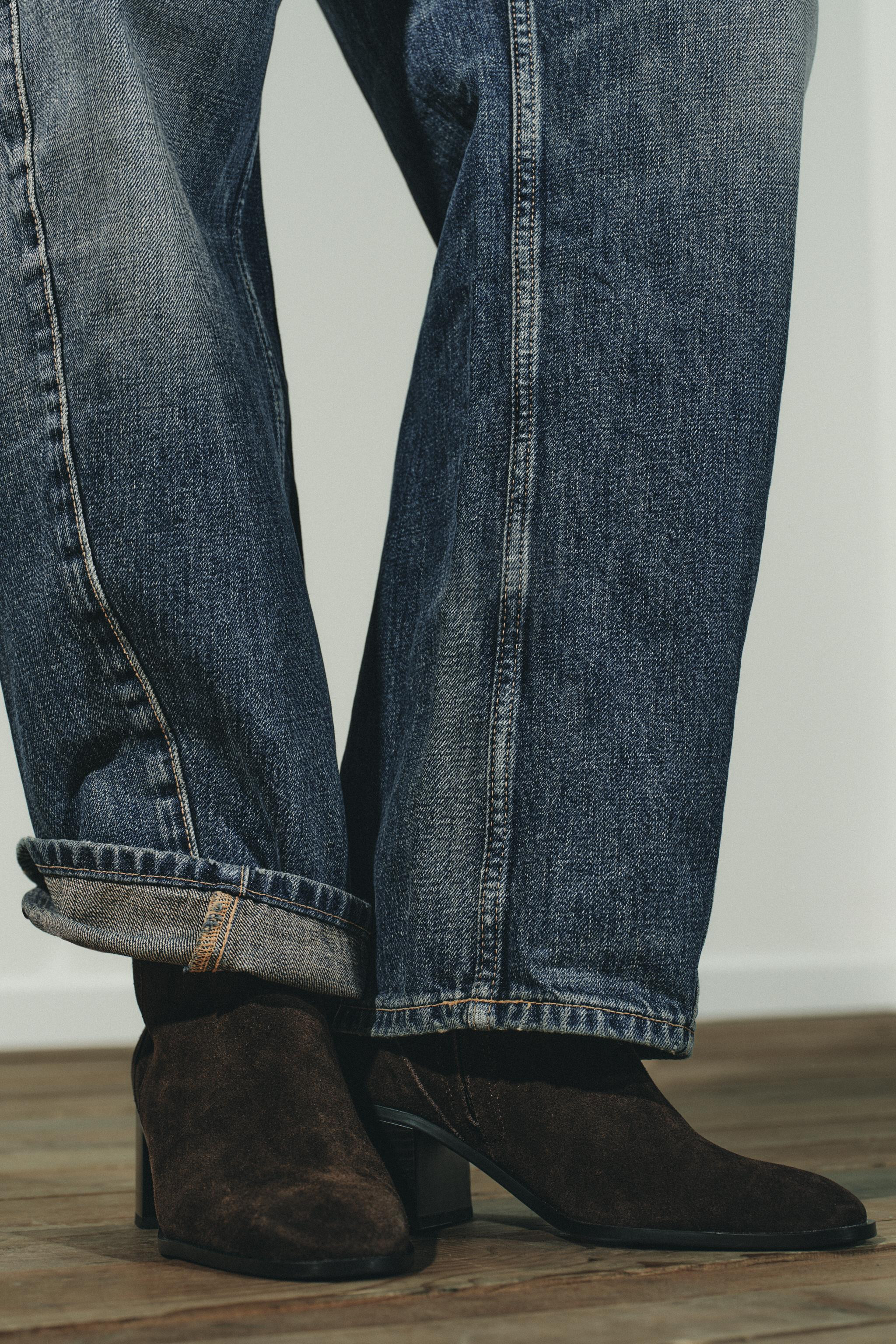 SPLIT SUEDE BLOCK HEEL ANKLE BOOTS | Zara UK