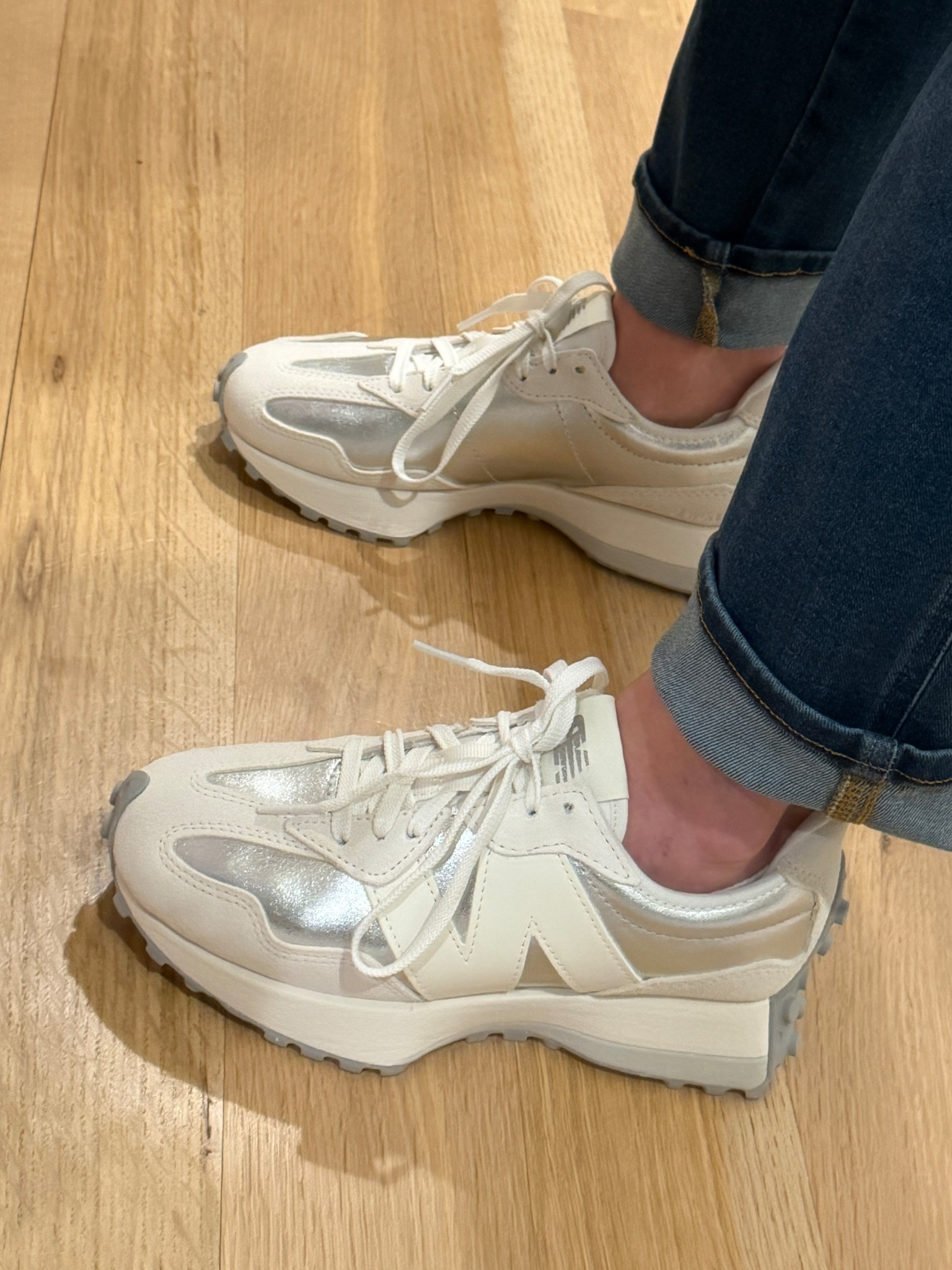 Mama got new kicks for an early birthday! 🥰 327 new balancee

#LTKOver40 #LTKHoliday #LTKmomlife