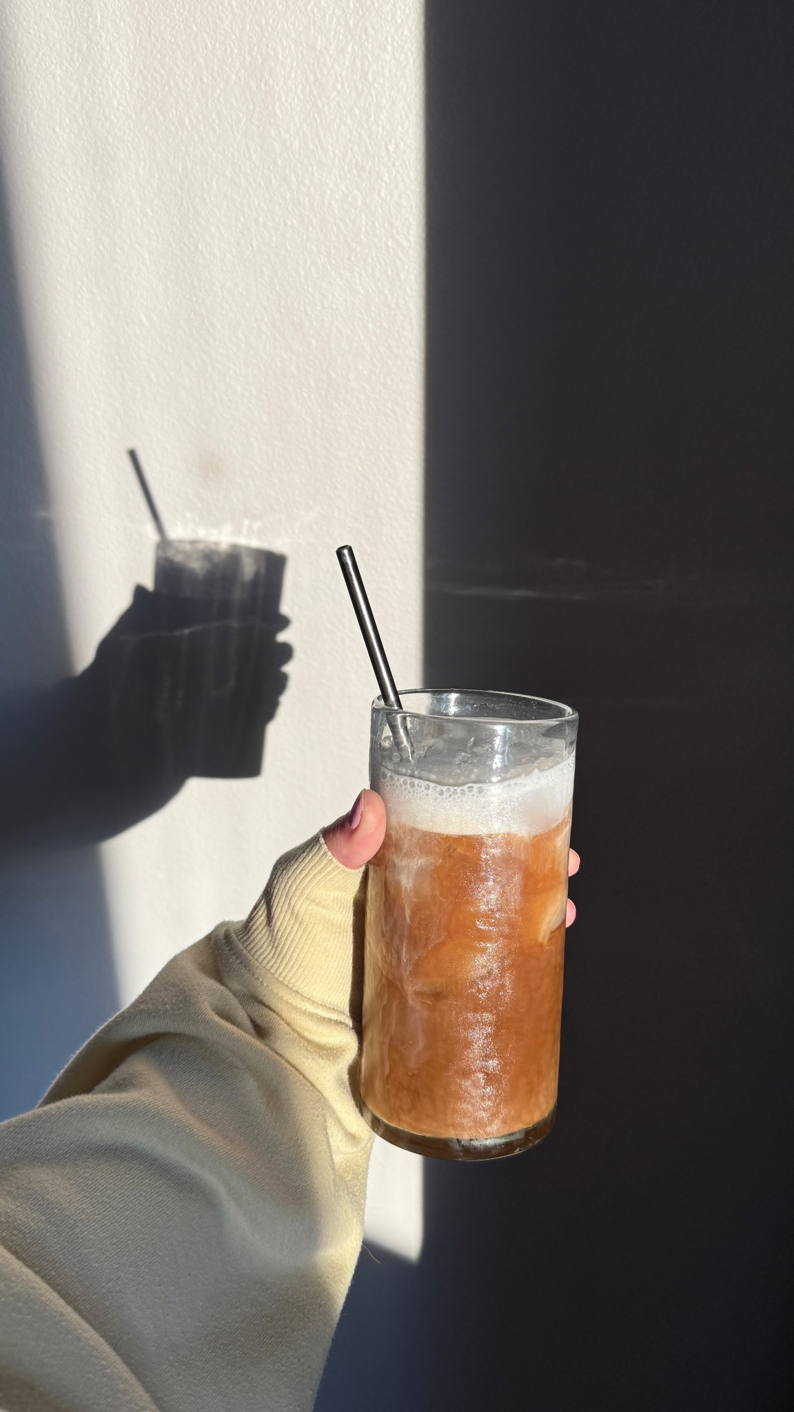 These hammered glasses from Williams Sonoma are GORGEOUS!! They come in the tall size or the shorter size, and they’re both heavy and sturdy.

I like drinking my morning coffee with a metal straw so it stays cold from cup to smile ☕️😊



#LTKHome #LTKFindsUnder50