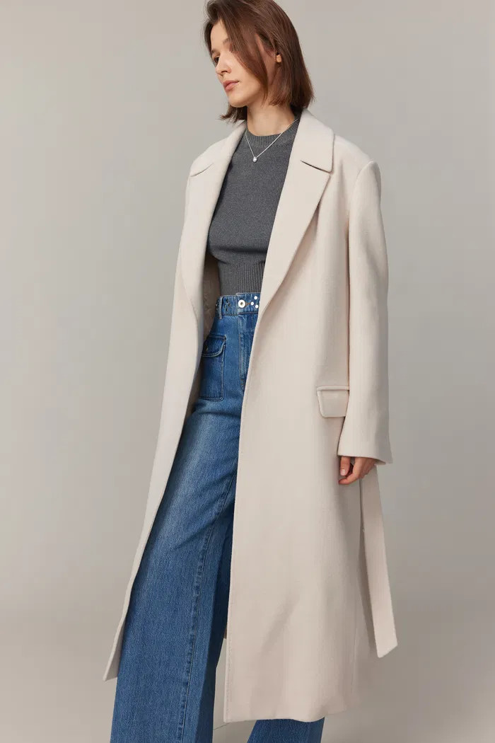 Ros Hand-Stitched Sculpted Coat in Wool-Alpaca Blend | Fabrique