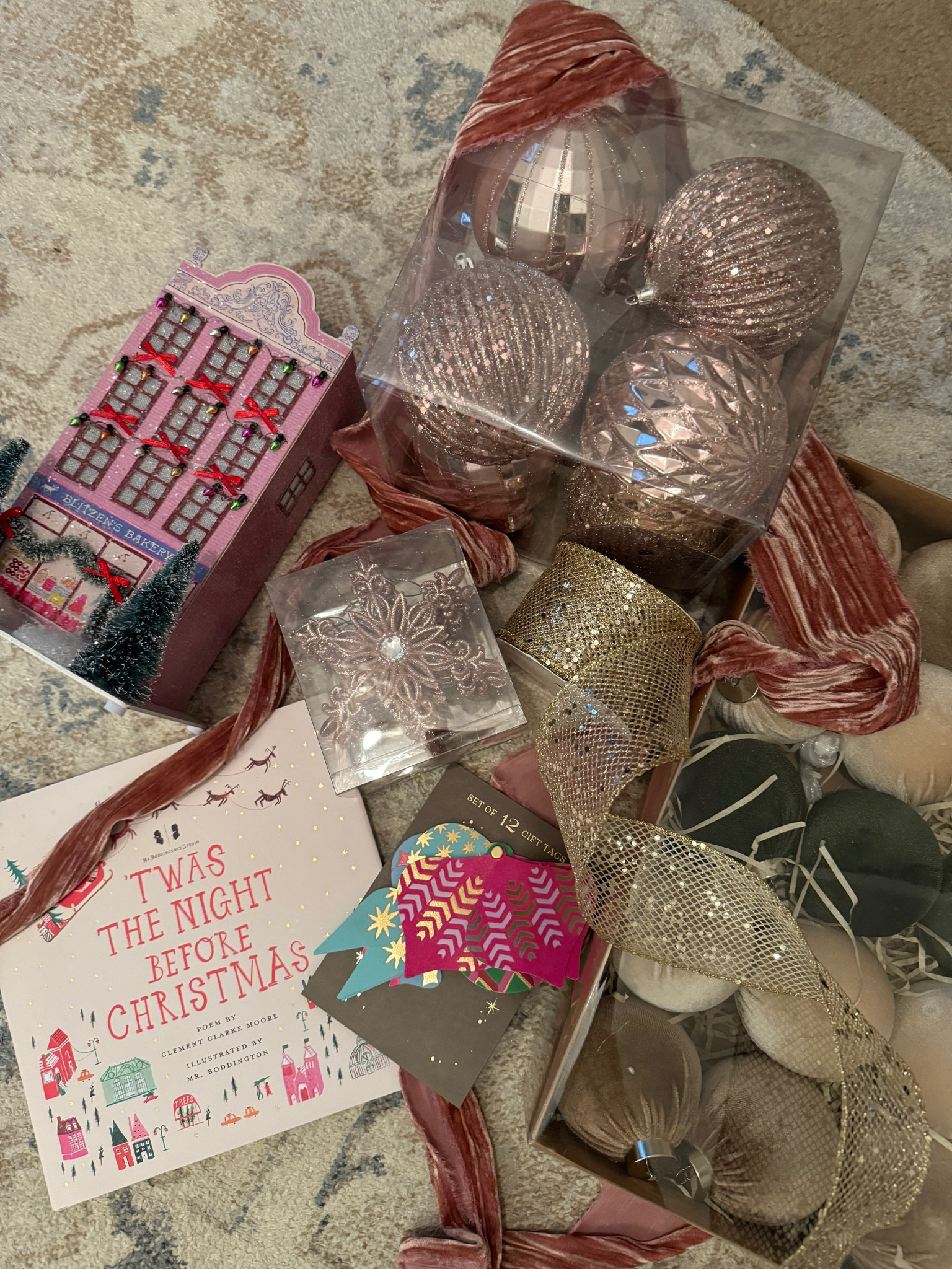 Little details for Sophia’s room for the holidays ❄️🎀🎄

#LTKKids #LTKHoliday #LTKBaby