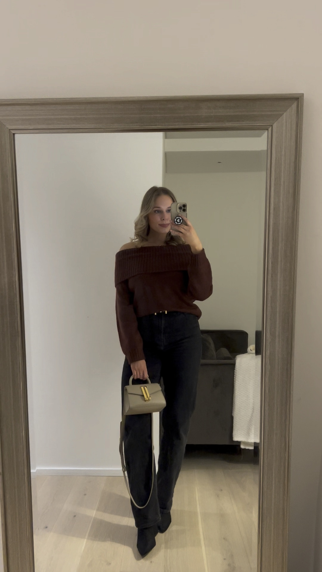 Girls night outfit 💋

Ootn, outfit of the night, date night outfit, burgundy jumper, Abercrombie & Fitch, autumn outfit

#LTKgrwm #LTKuk #LTKautumn