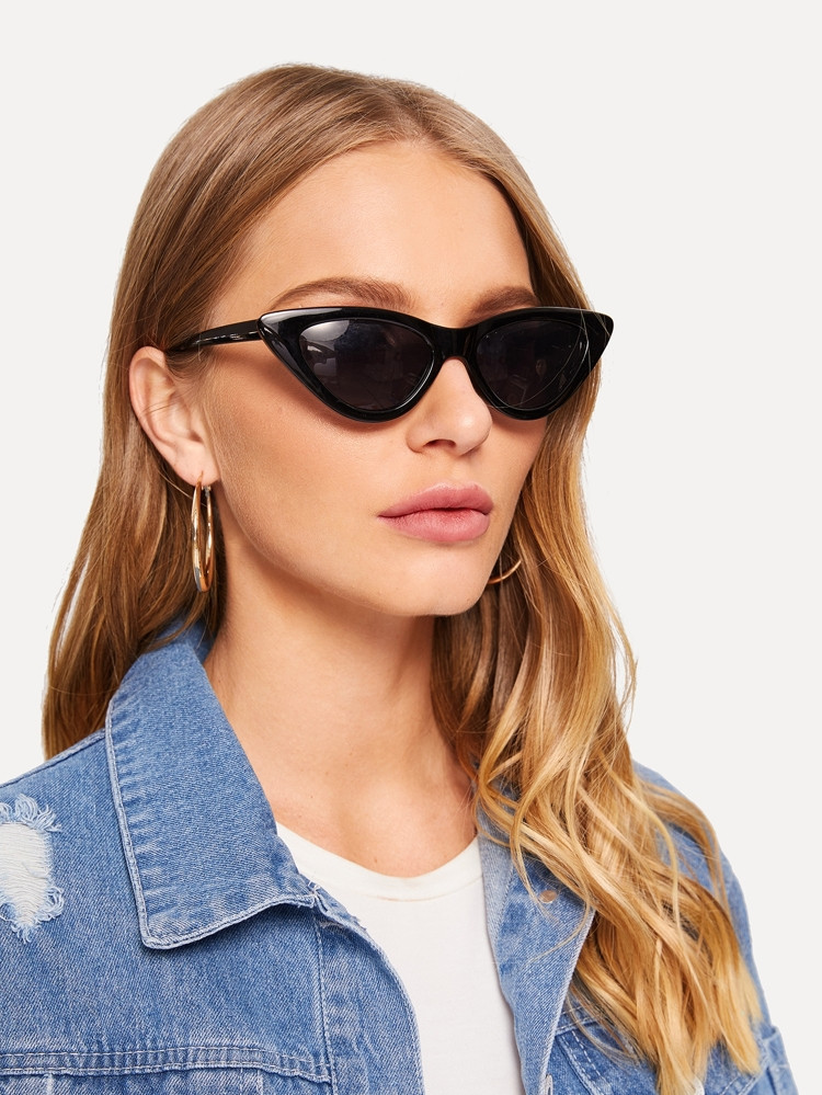 Plain Frame Cat Eye Sunglasses | SHEIN