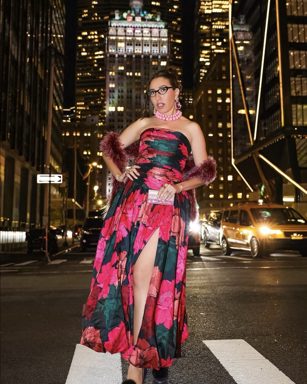Gala ready in NYC!🥂💃🌟🚕🌃

#LTKootd #LTKHoliday #LTKWedding