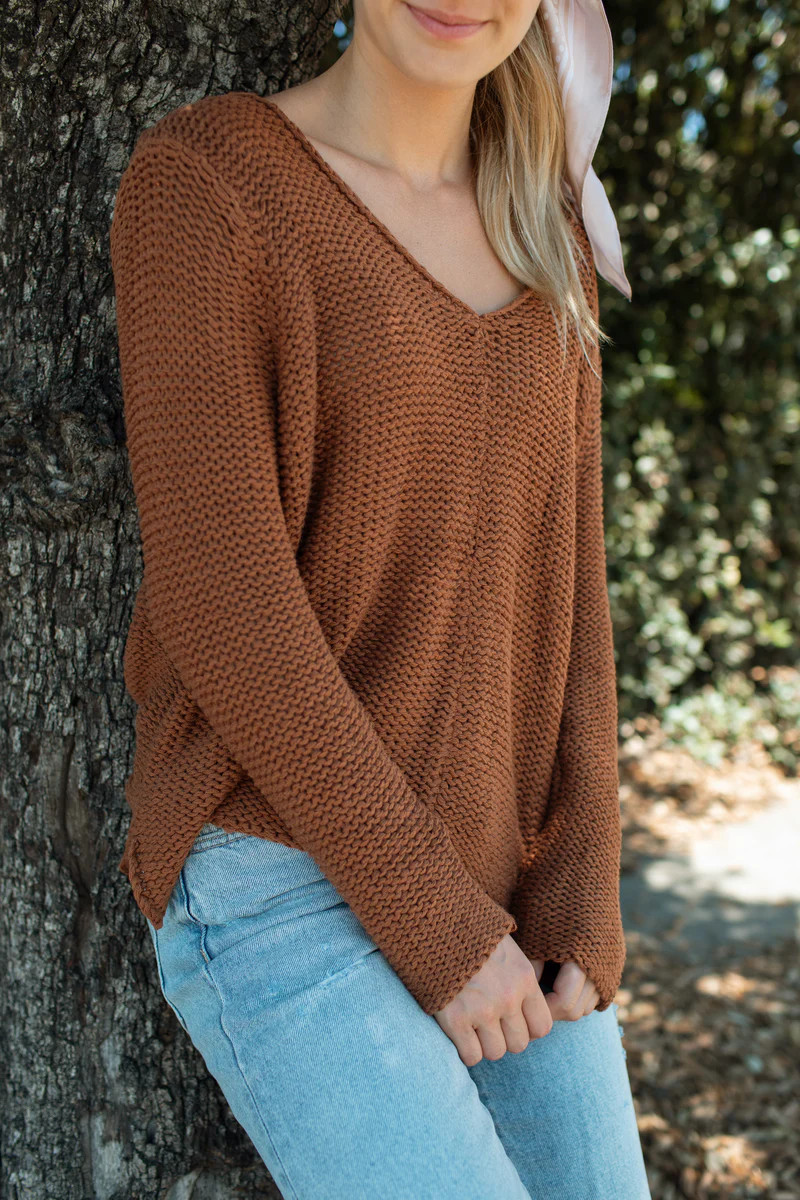 Hanson Sweater | Carly Jean Los Angeles